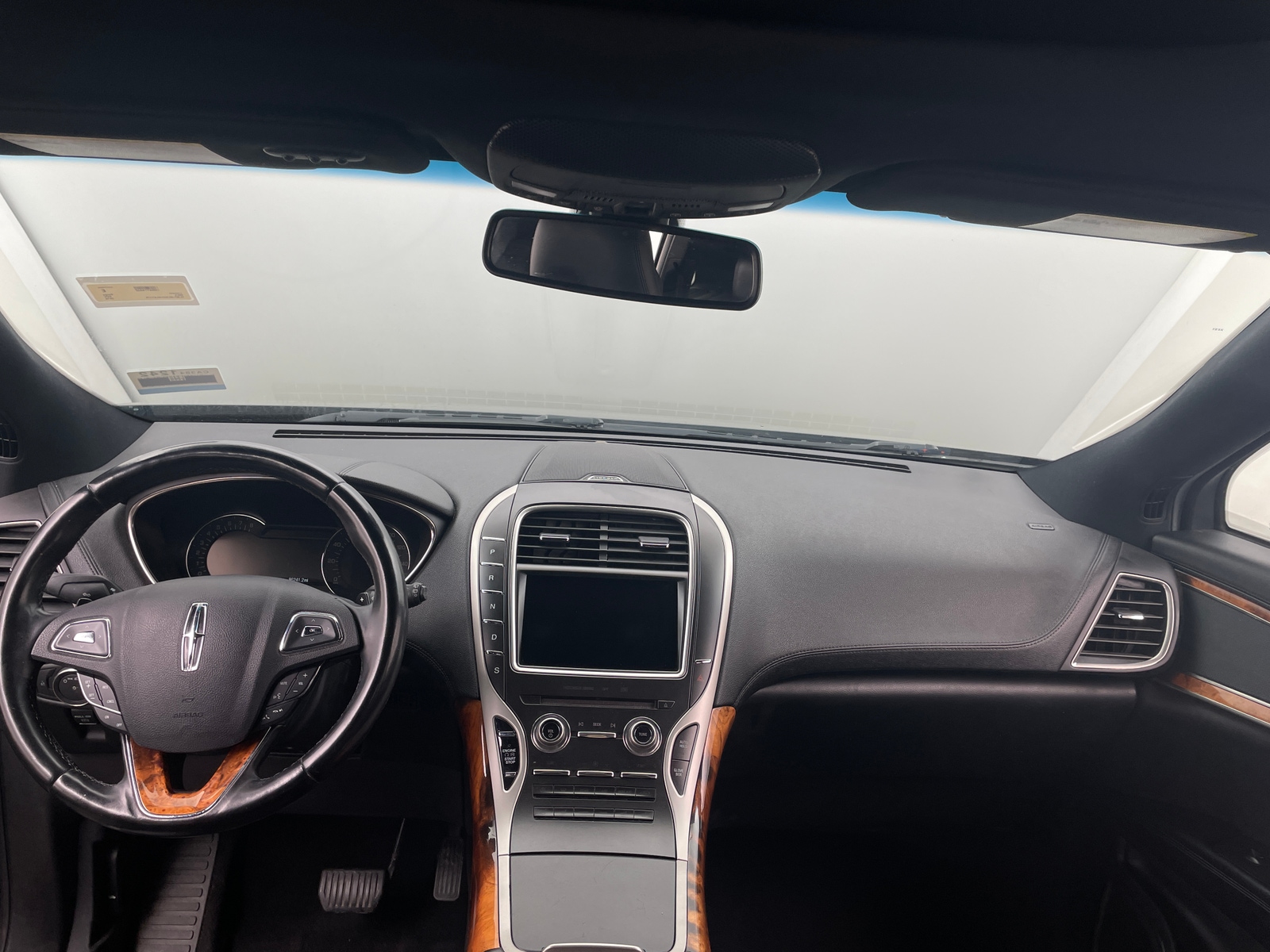 Thumbnail: 2016 Lincoln MKX - 2