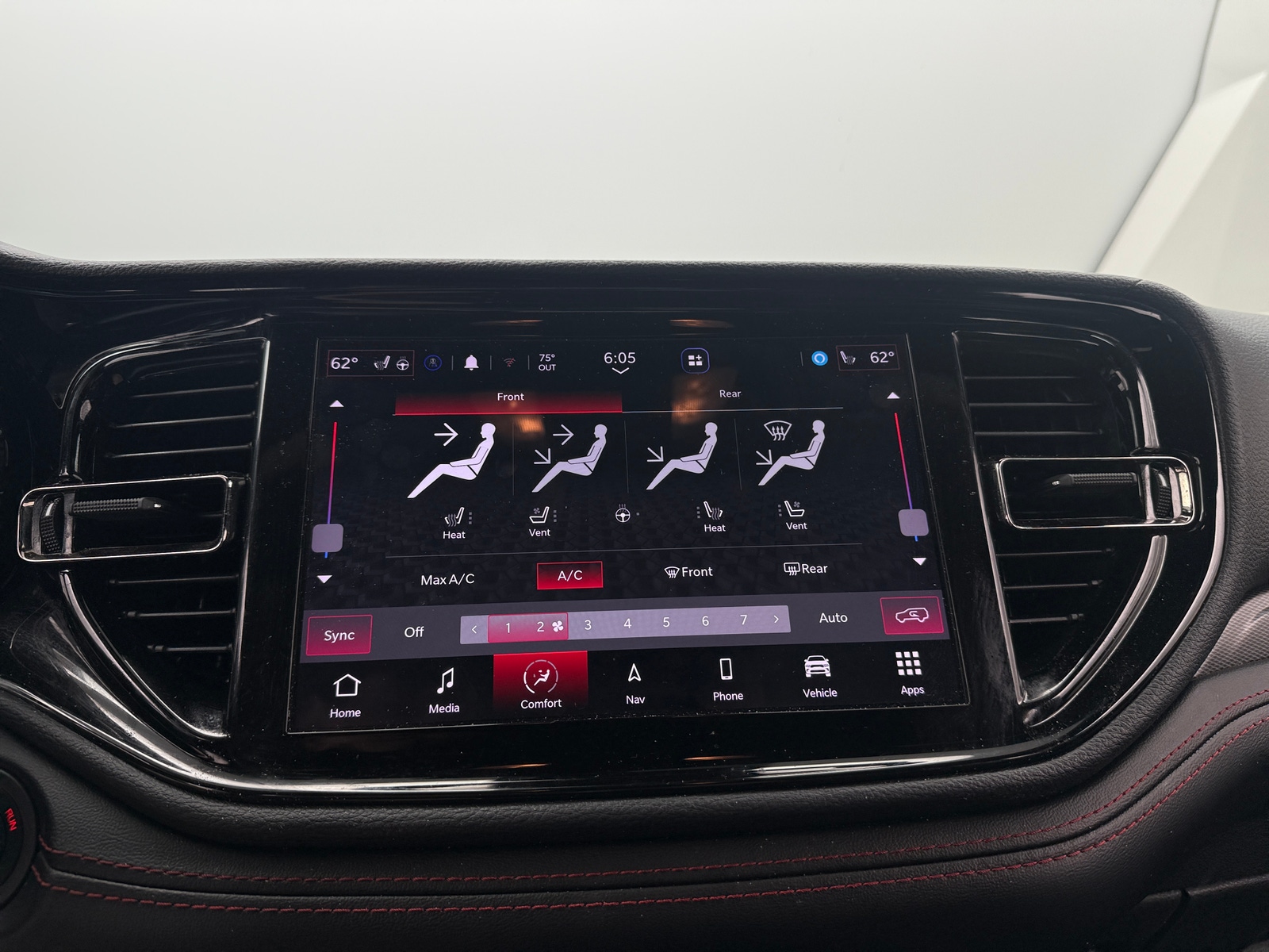 Thumbnail: 2023 Dodge Durango - 3