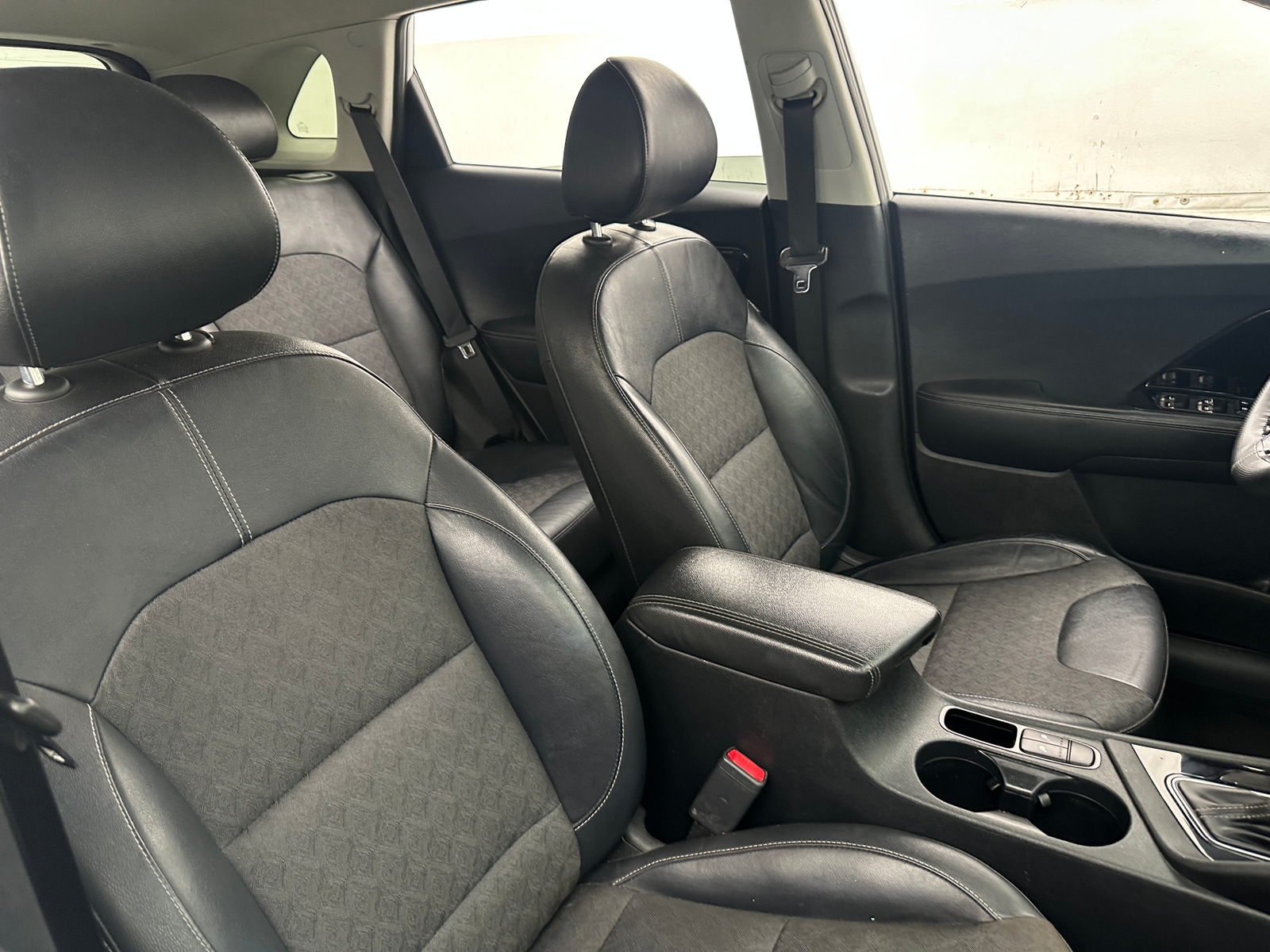 Thumbnail: 2019 Kia Niro - 2