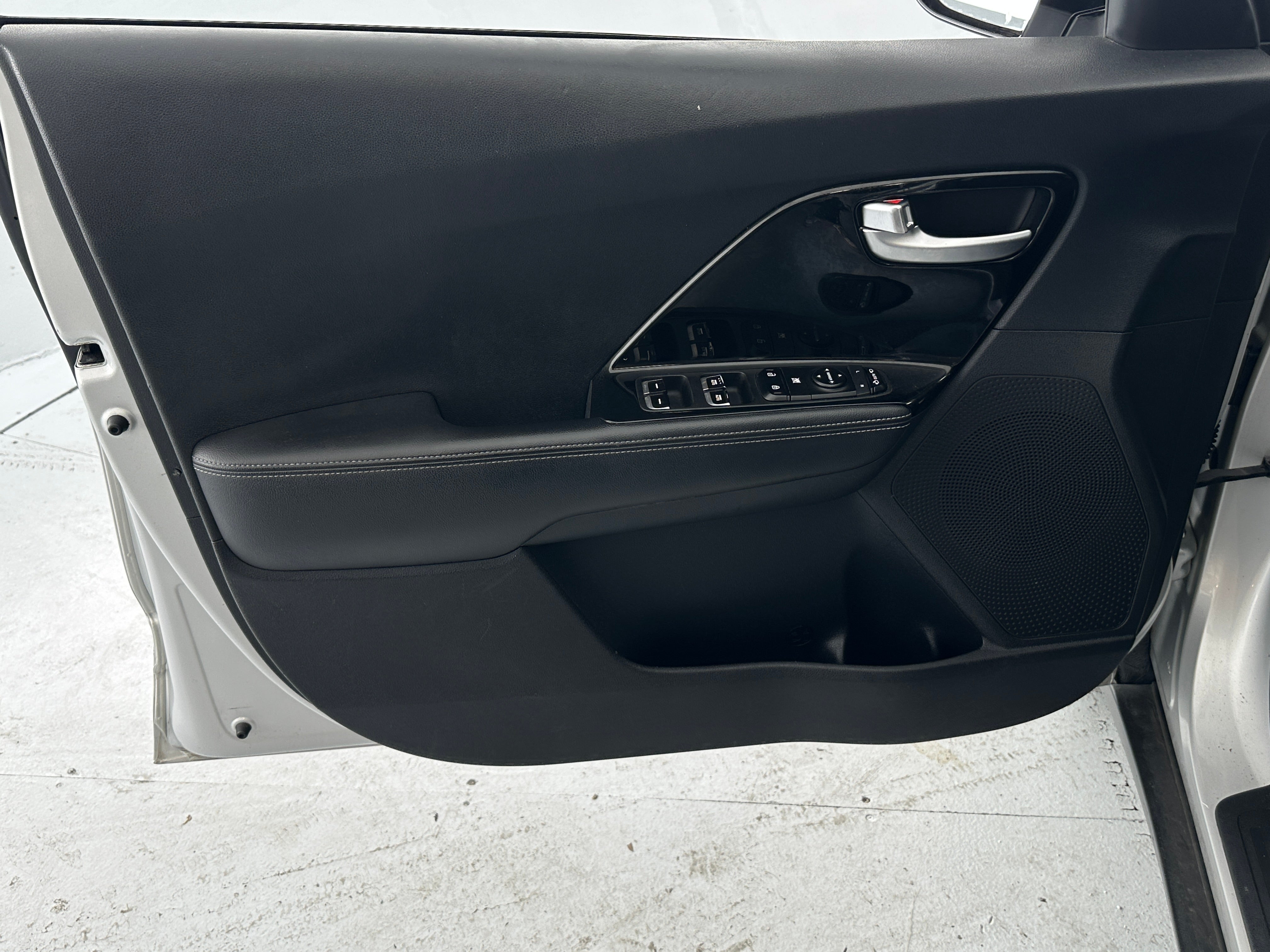 2019 Kia Niro EX - Photo 7