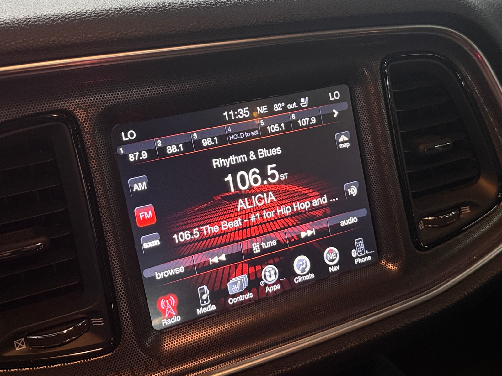 Thumbnail: 2015 Dodge Challenger - 2