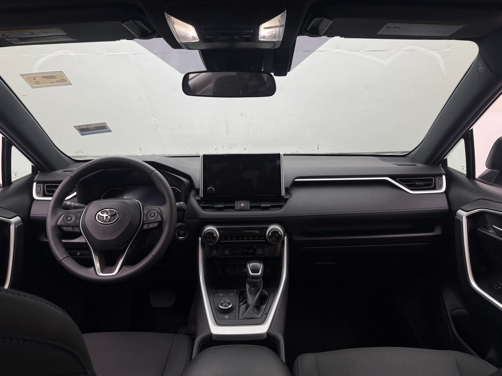 Thumbnail: 2023 Toyota RAV4 - 3