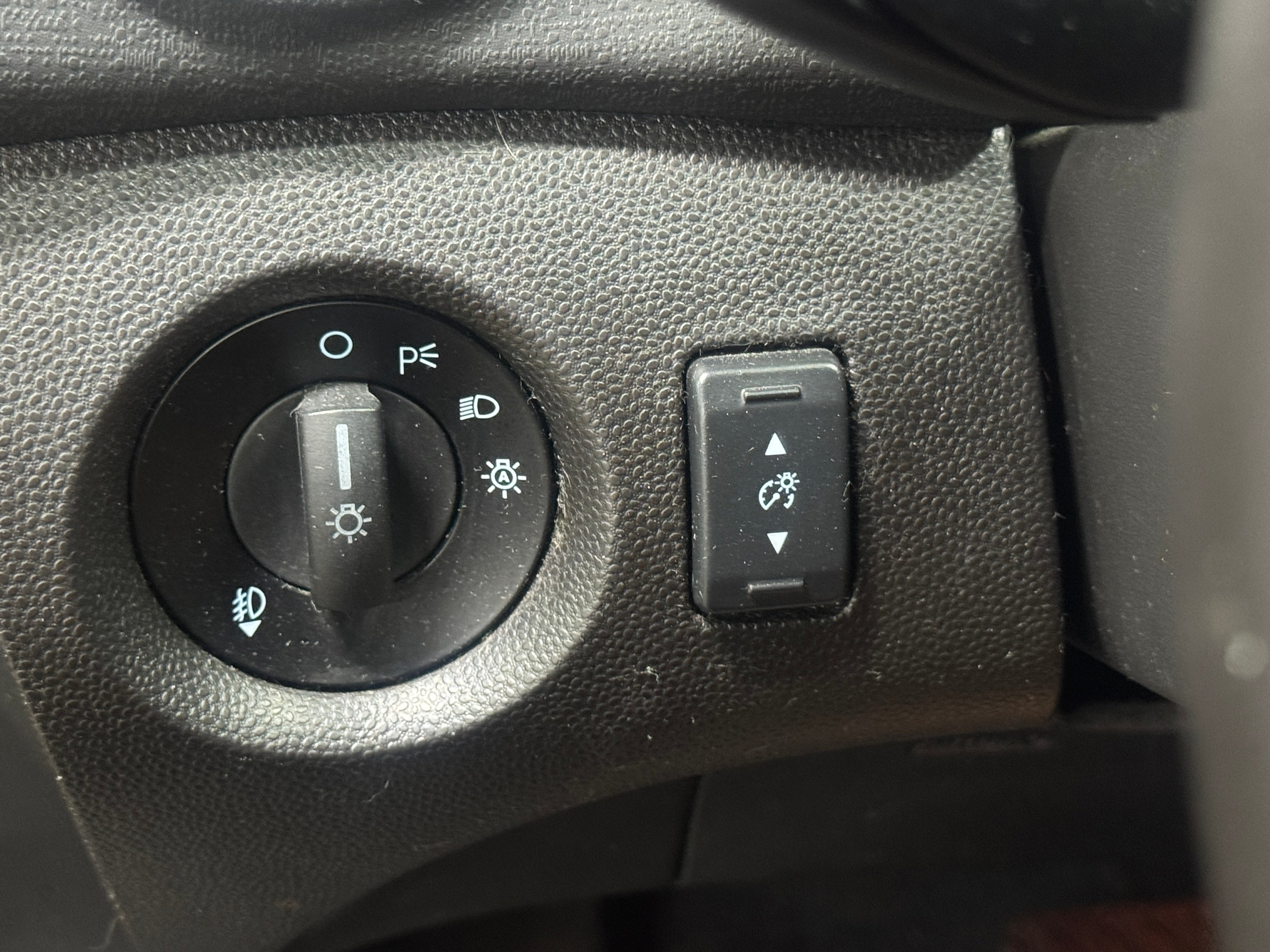 Used 2016 Ford Fiesta SE with VIN 3FADP4BJ1GM205026 for sale in Auburn, WA
