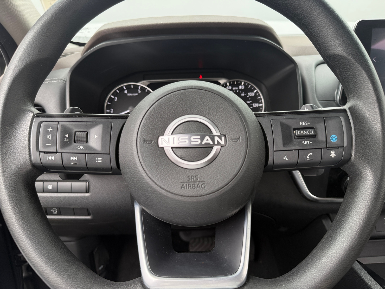 Thumbnail: 2023 Nissan Rogue - 5