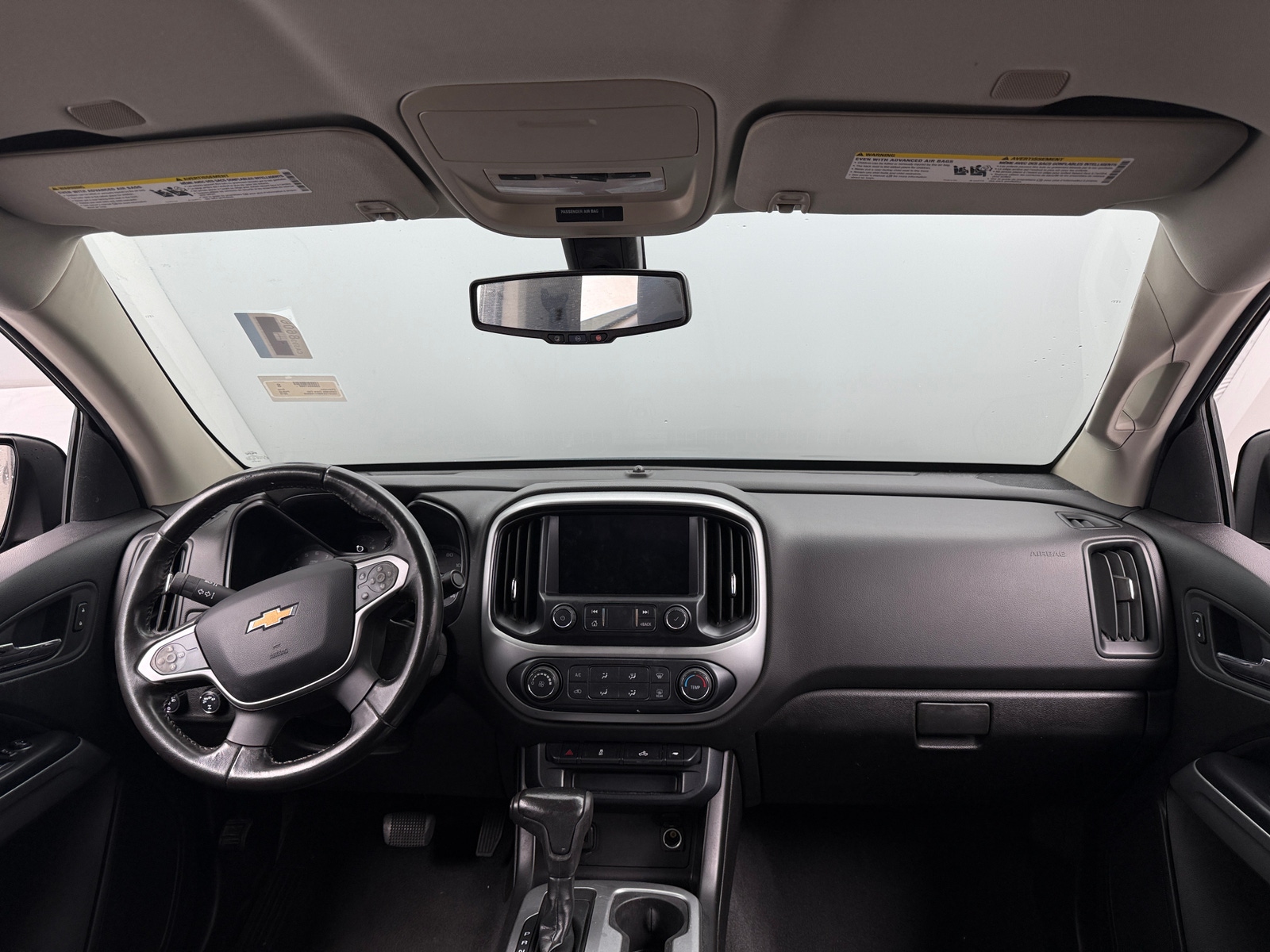 Thumbnail: 2019 Chevrolet Colorado - 3