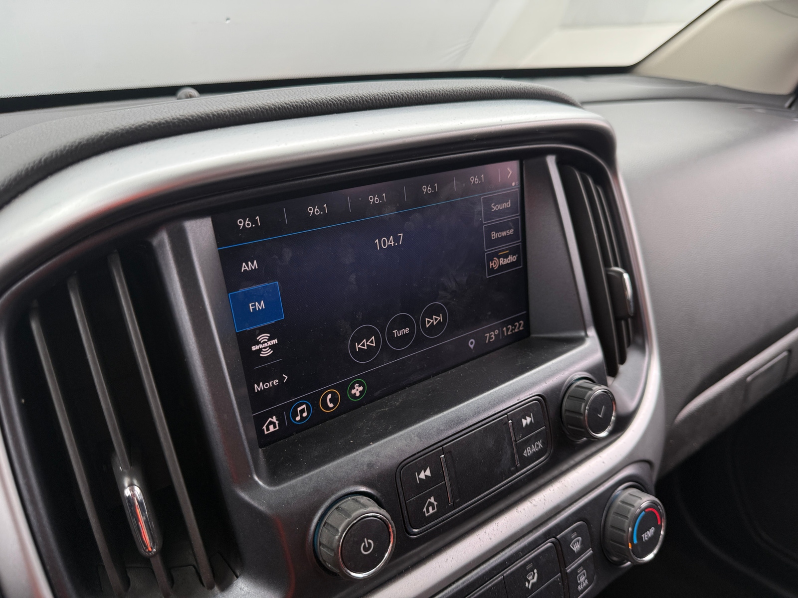 Thumbnail: 2019 Chevrolet Colorado - 4