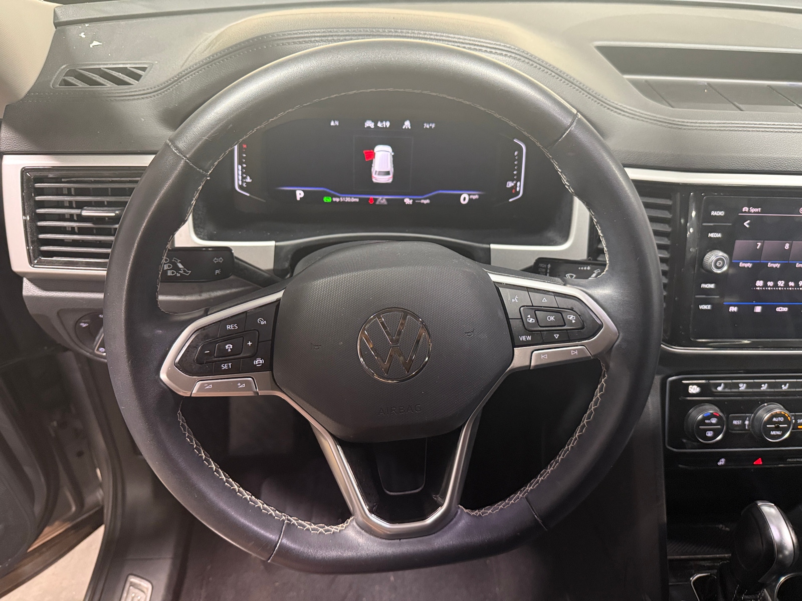 Thumbnail: 2022 Volkswagen Atlas - 5