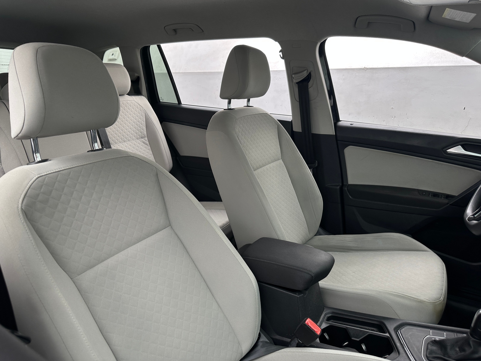 Thumbnail: 2019 Volkswagen Tiguan - 2