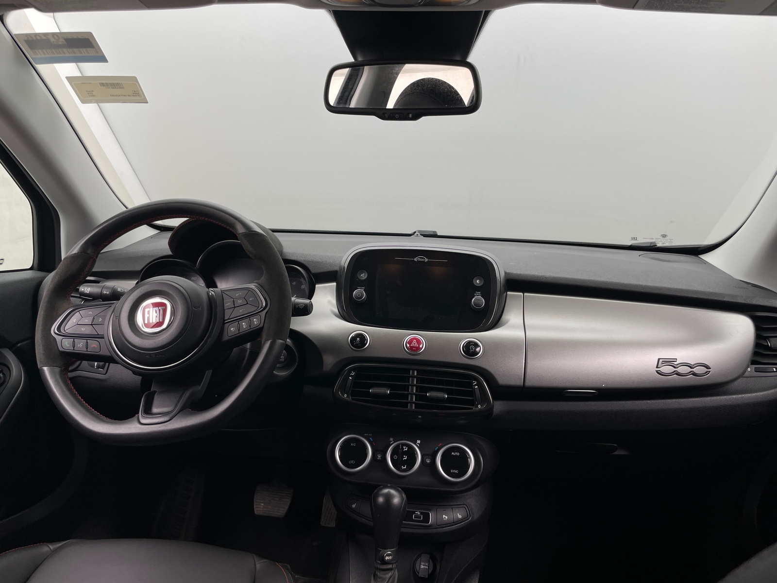 Thumbnail: 2023 Fiat 500X - 3