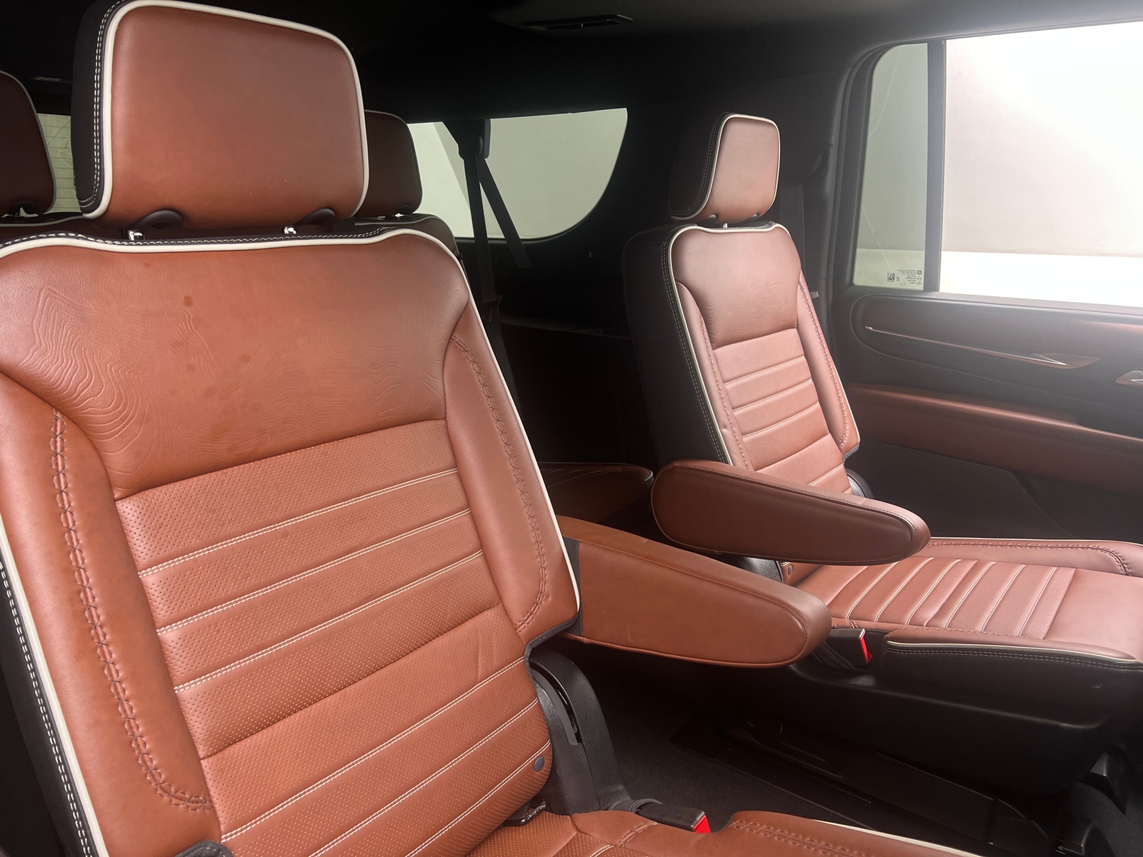 Thumbnail: 2024 GMC Yukon XL - 5