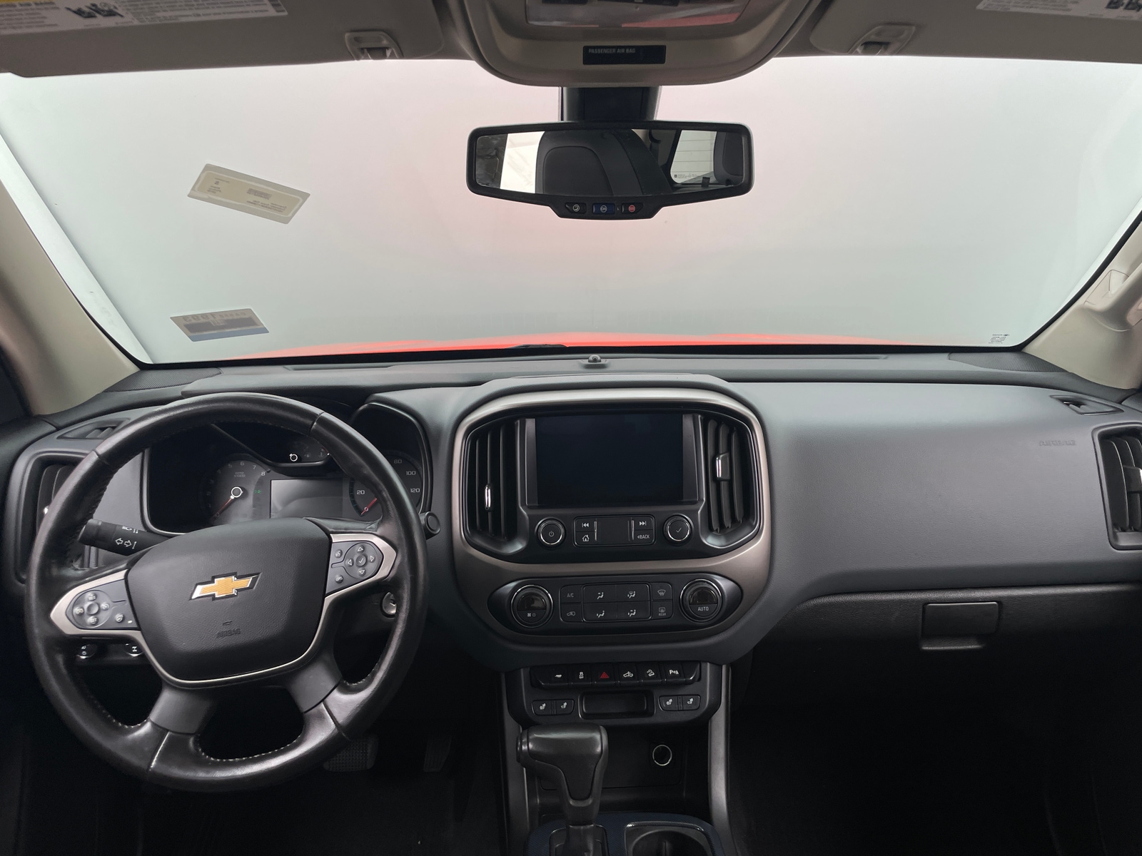 Thumbnail: 2019 Chevrolet Colorado - 3