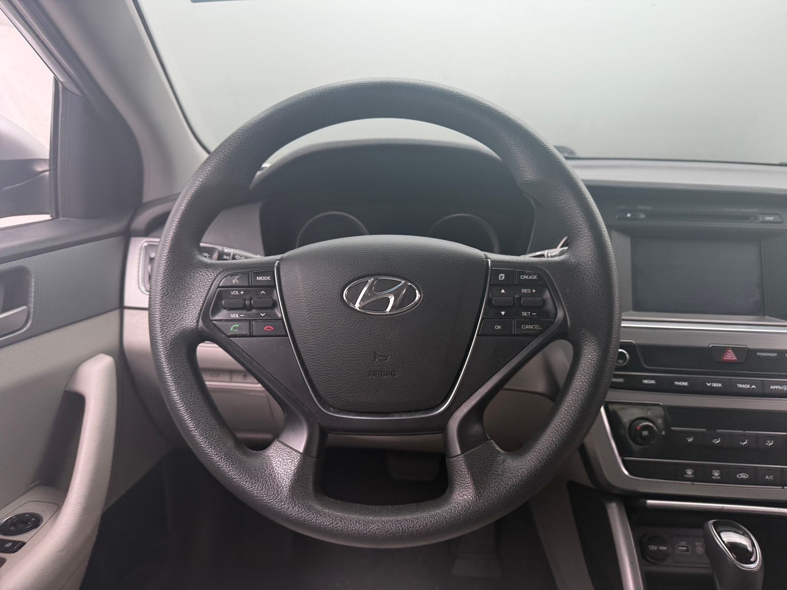 Thumbnail: 2017 Hyundai Sonata - 5