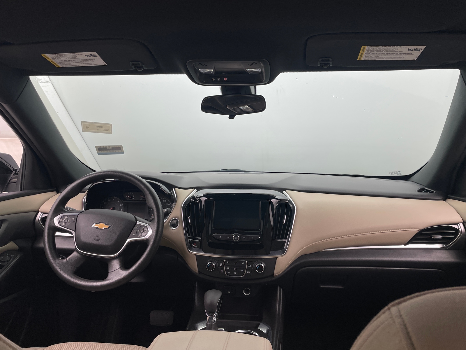 Thumbnail: 2022 Chevrolet Traverse - 3
