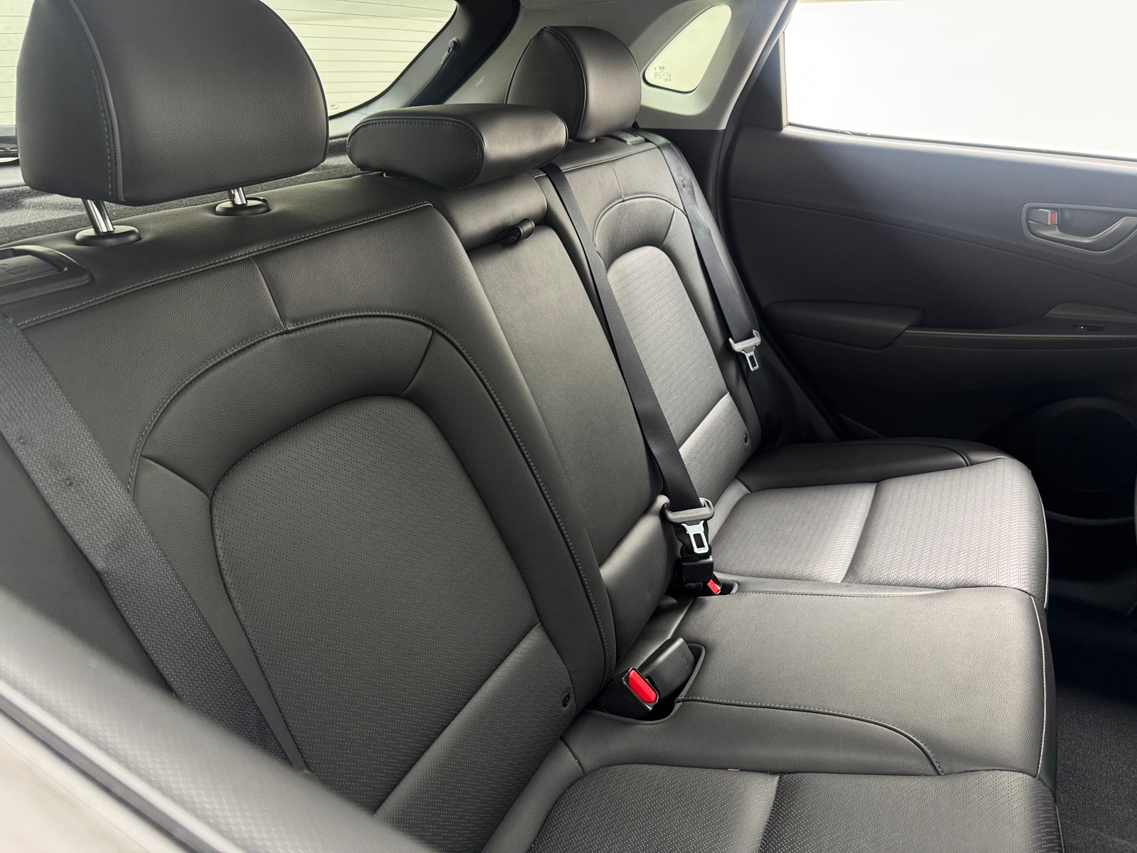 Thumbnail: 2021 Hyundai Kona - 5