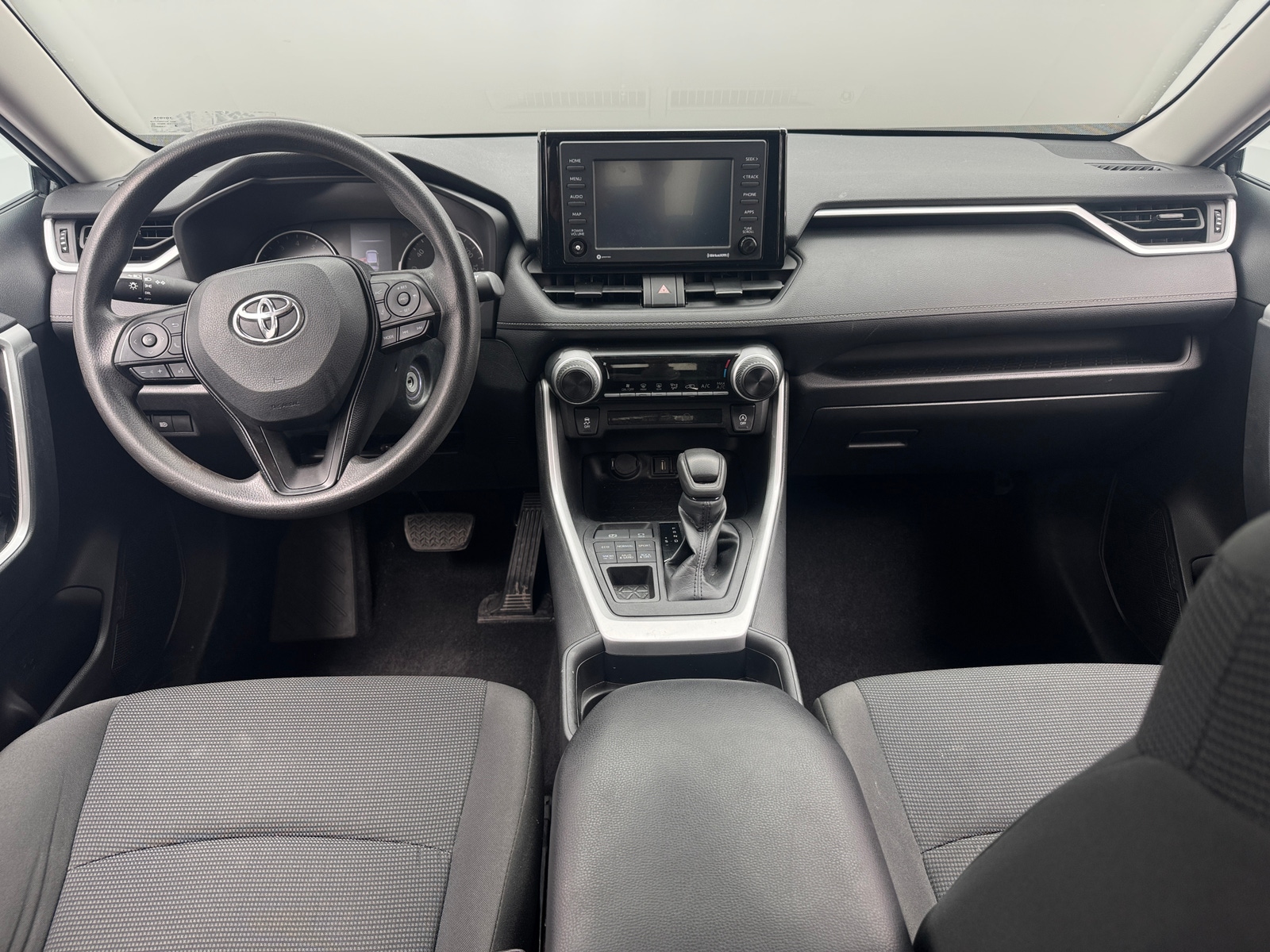 Thumbnail: 2021 Toyota RAV4 - 3
