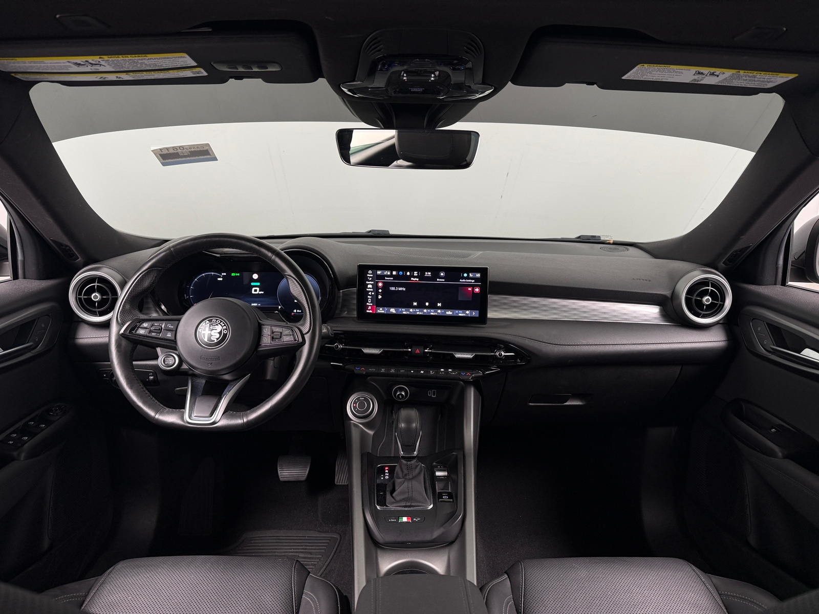 Thumbnail: 2024 Alfa Romeo Tonale - 2