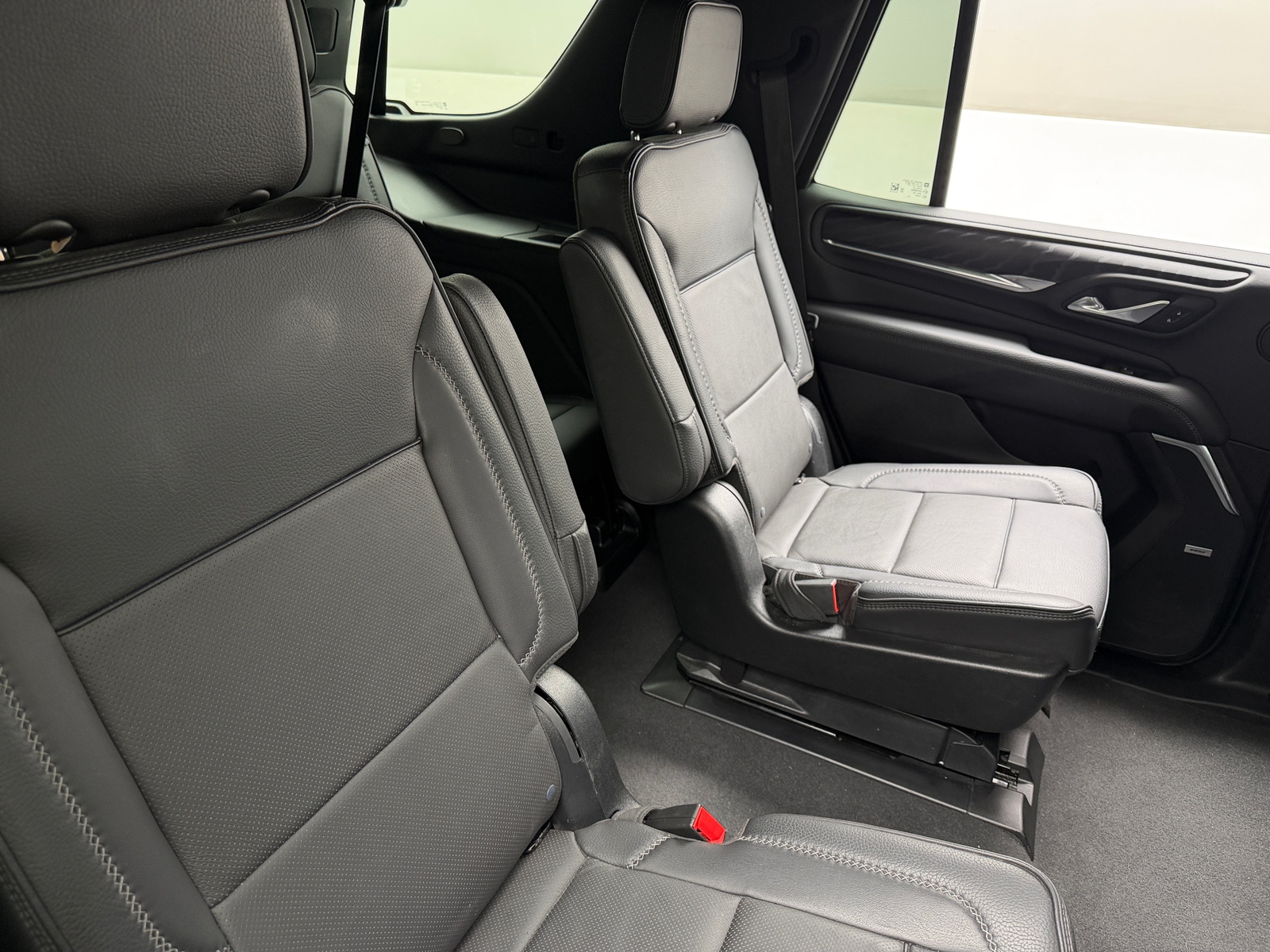 Thumbnail: 2023 GMC Yukon - 5