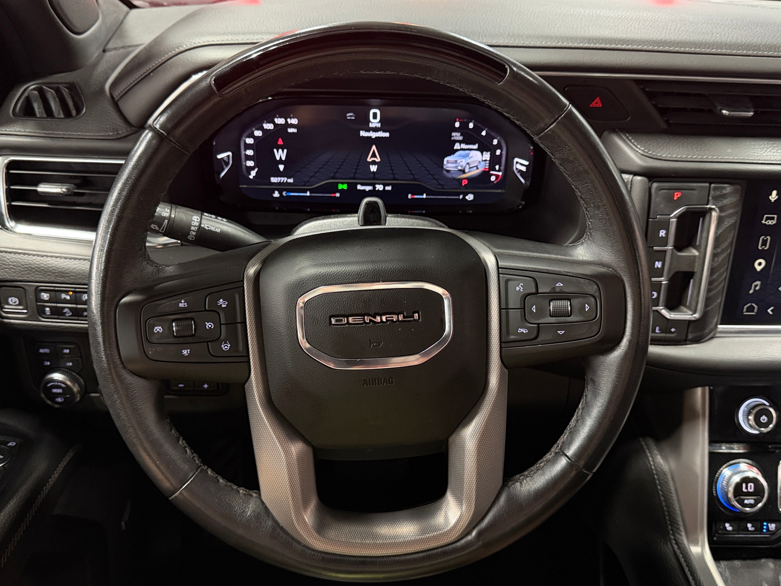 Thumbnail: 2023 GMC Yukon - 4