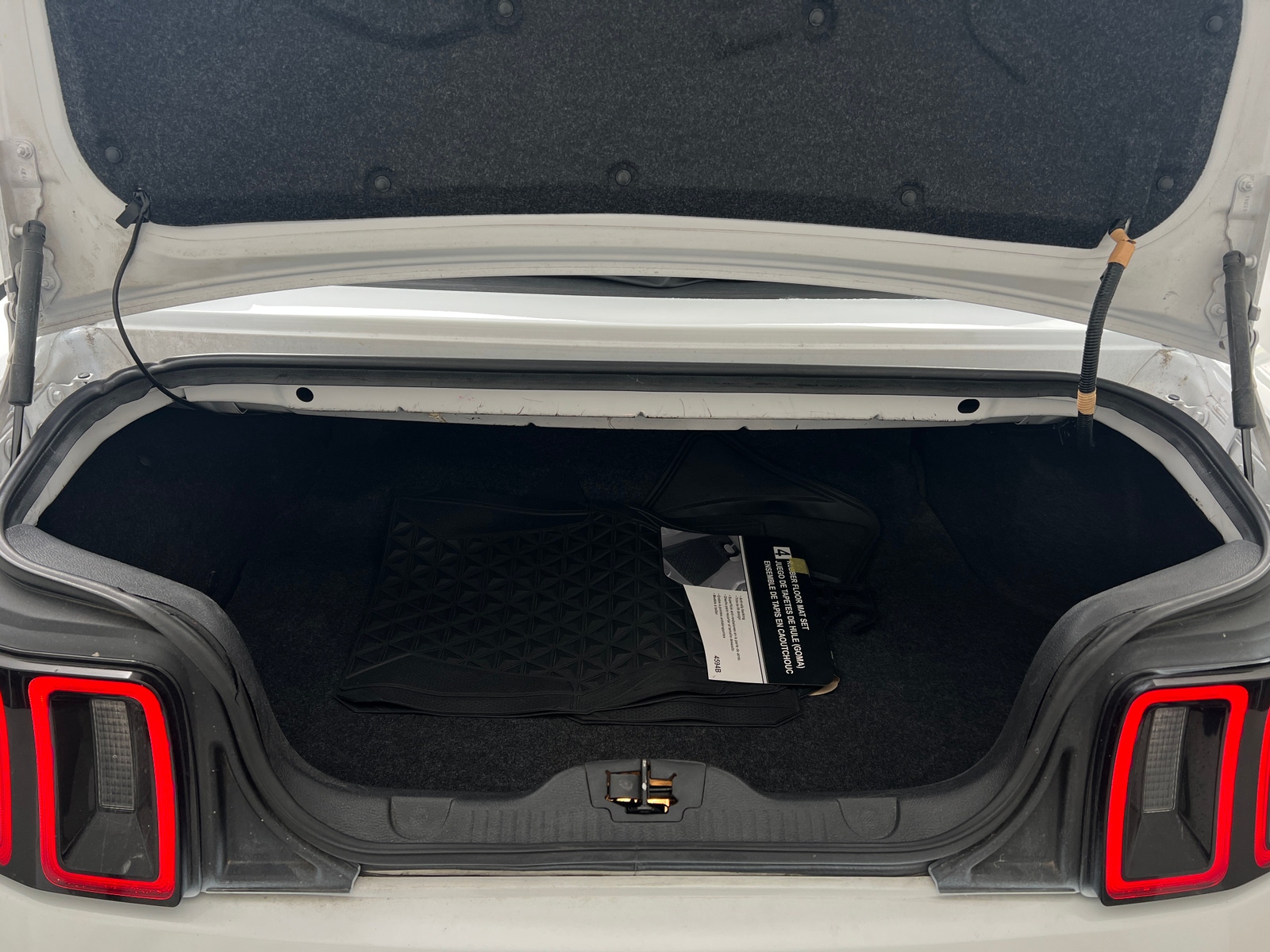 Thumbnail: 2014 Ford Mustang - 7