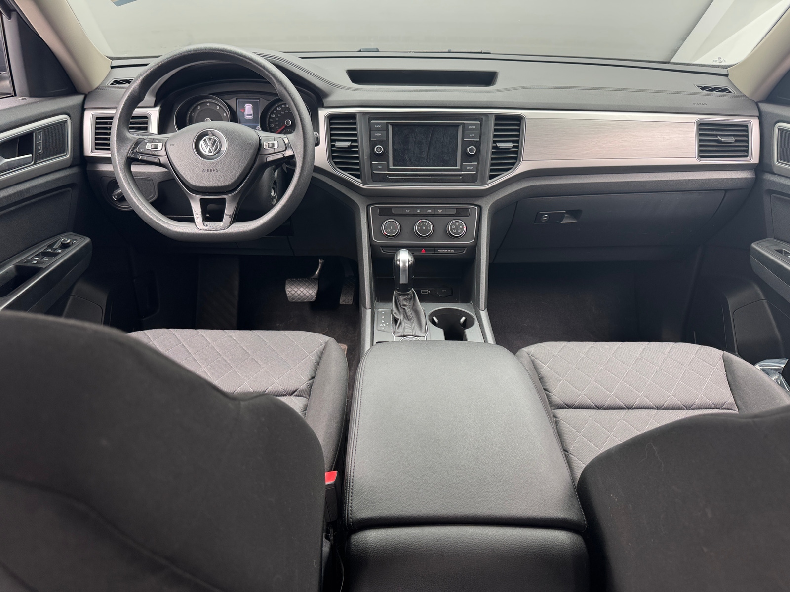 Thumbnail: 2018 Volkswagen Atlas - 3
