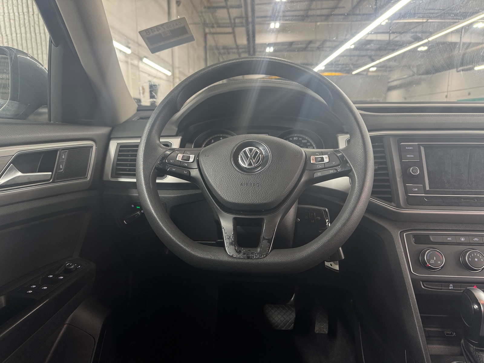 Thumbnail: 2018 Volkswagen Atlas - 5