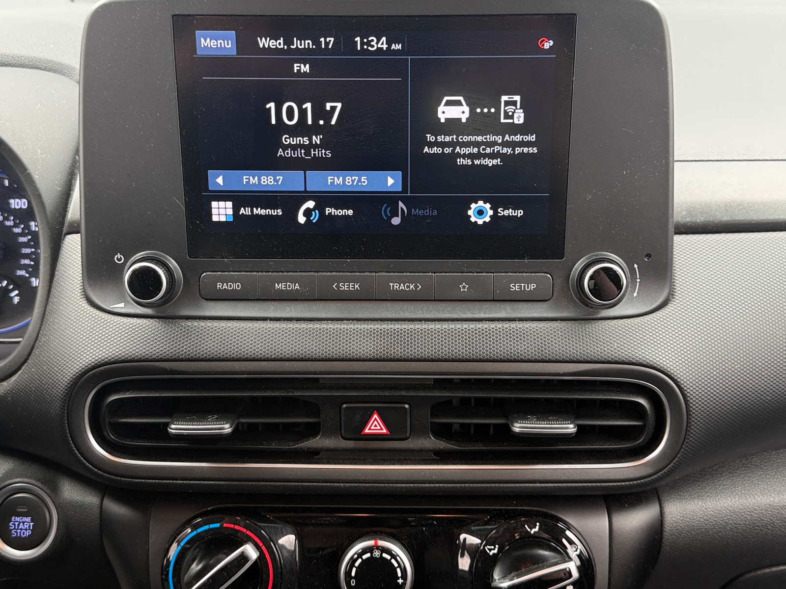 Thumbnail: 2022 Hyundai Kona - 4