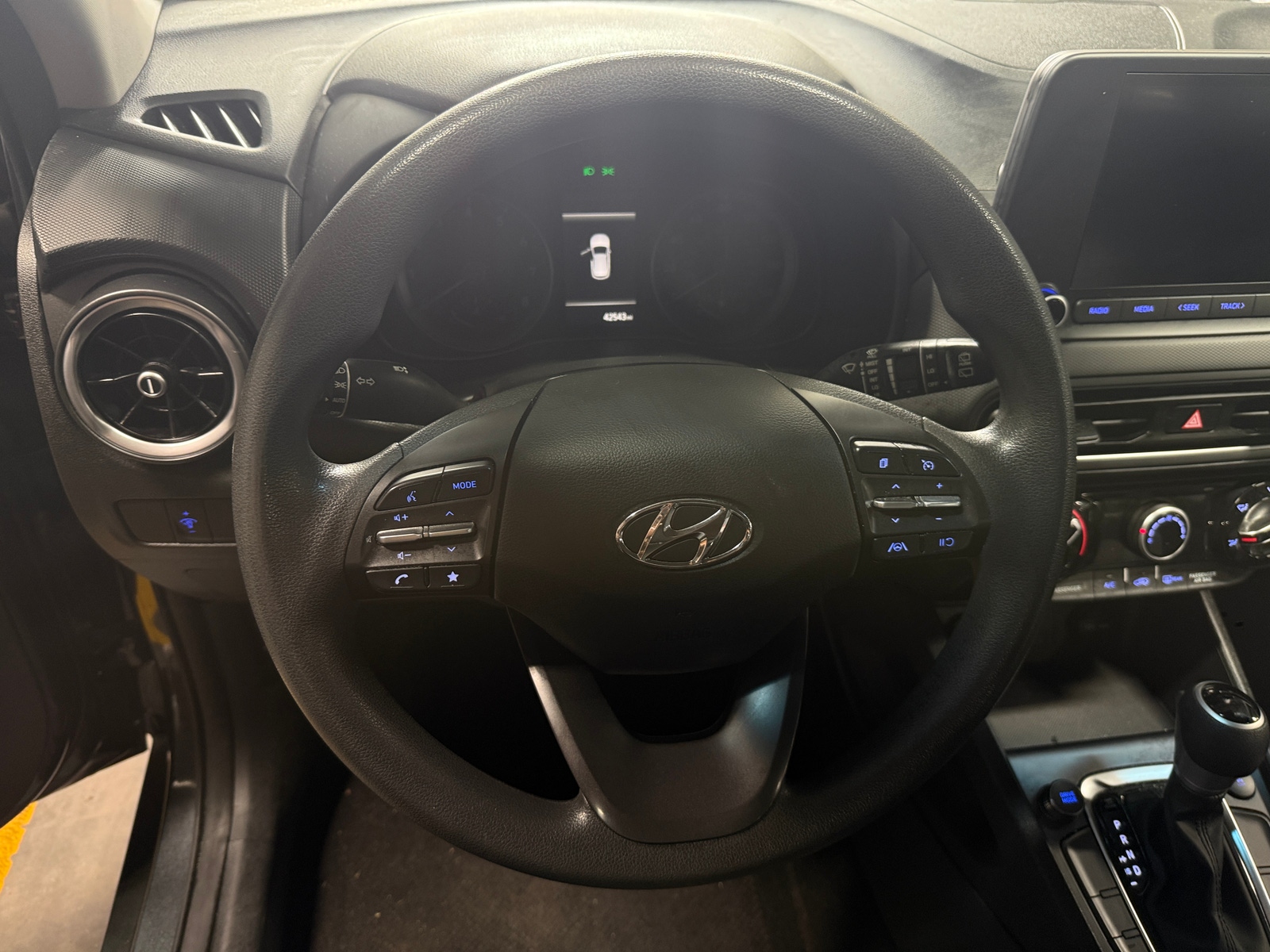 Thumbnail: 2022 Hyundai Kona - 5