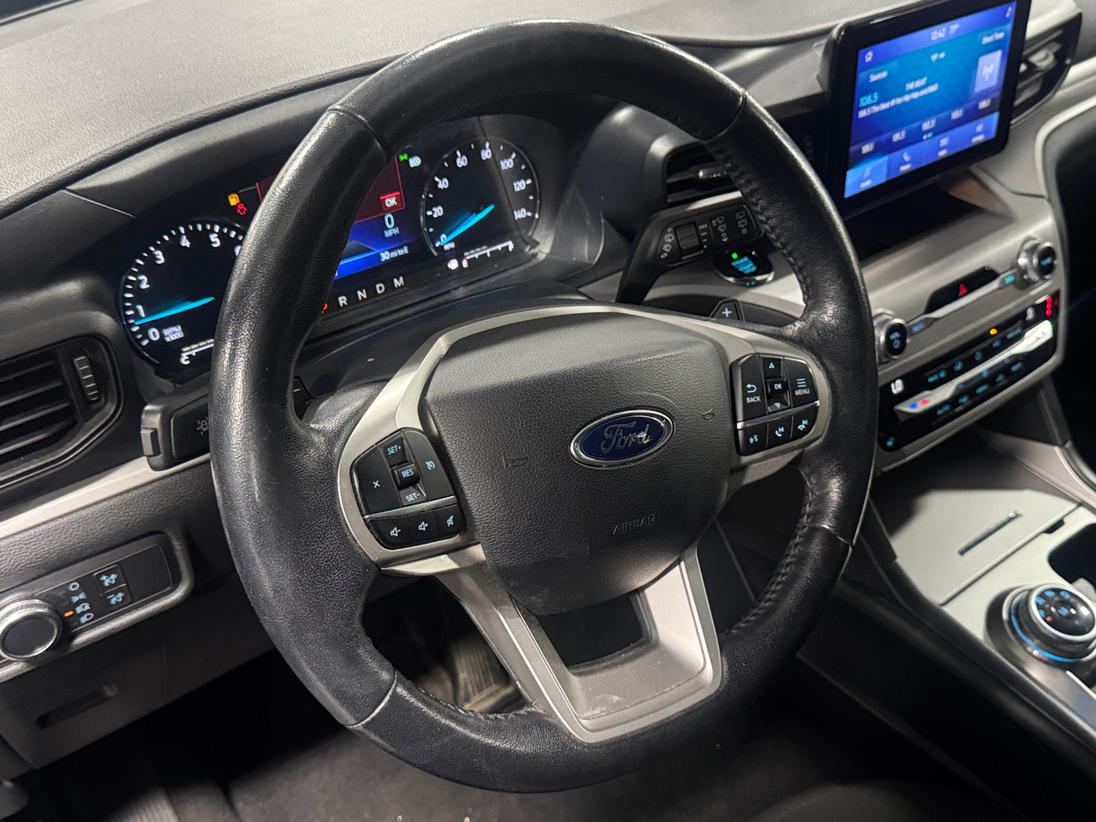Thumbnail: 2020 Ford Explorer - 5