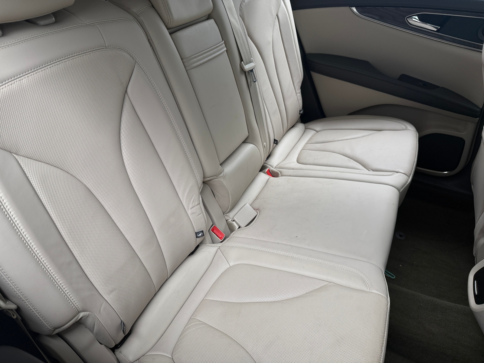 Thumbnail: 2019 Lincoln Nautilus - 5