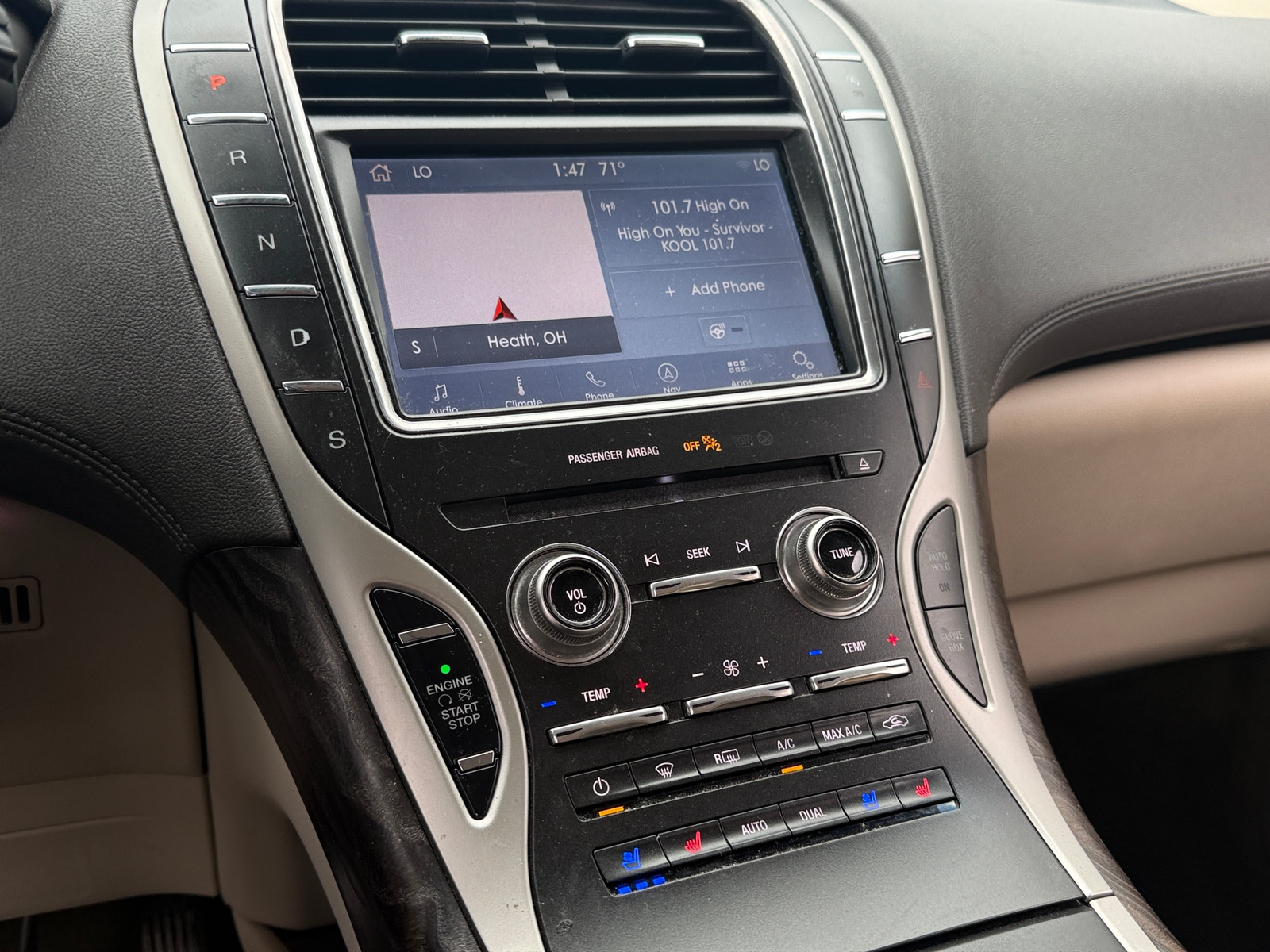 Thumbnail: 2019 Lincoln Nautilus - 3
