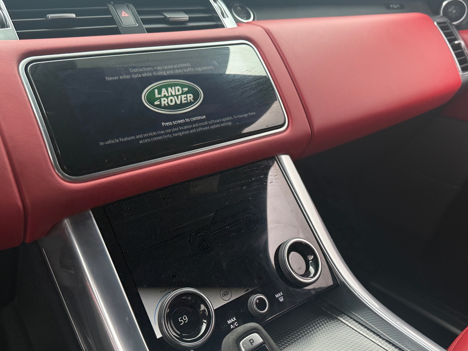 Thumbnail: 2022 Land Rover Range Rover Sport - 3