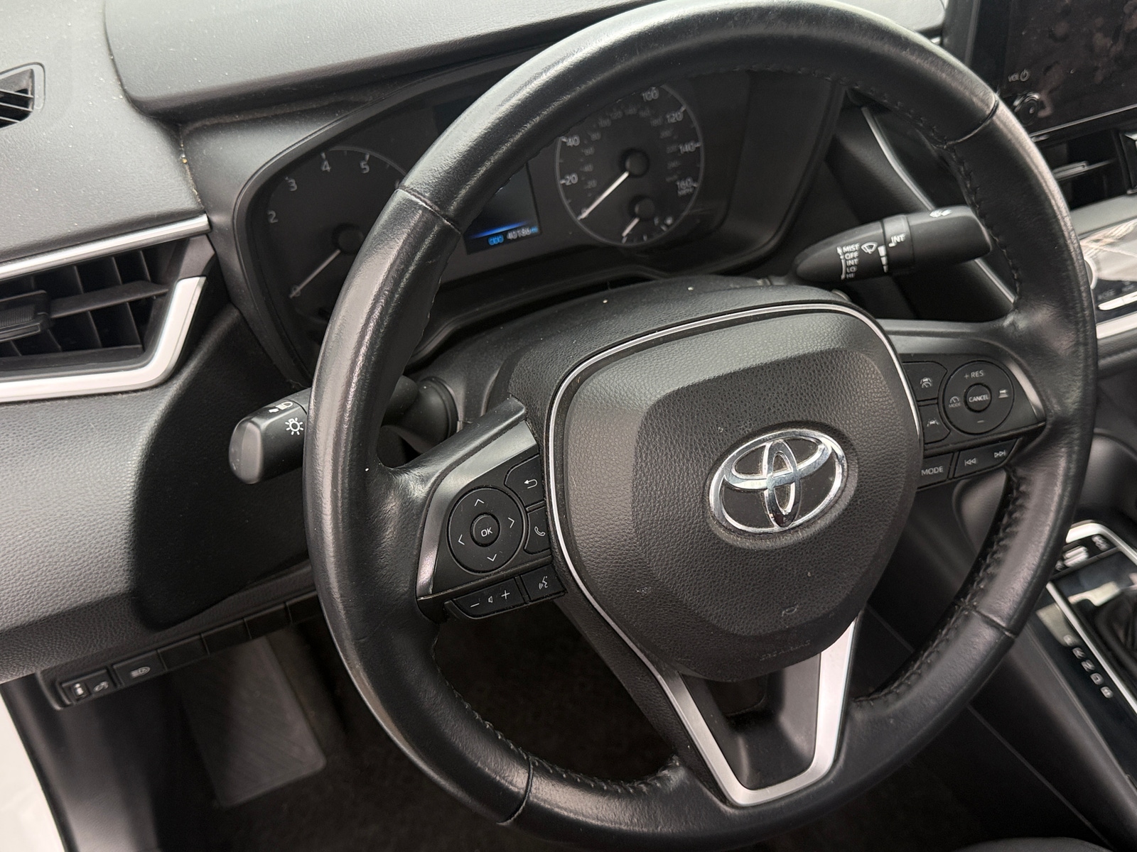 Thumbnail: 2023 Toyota Corolla - 5