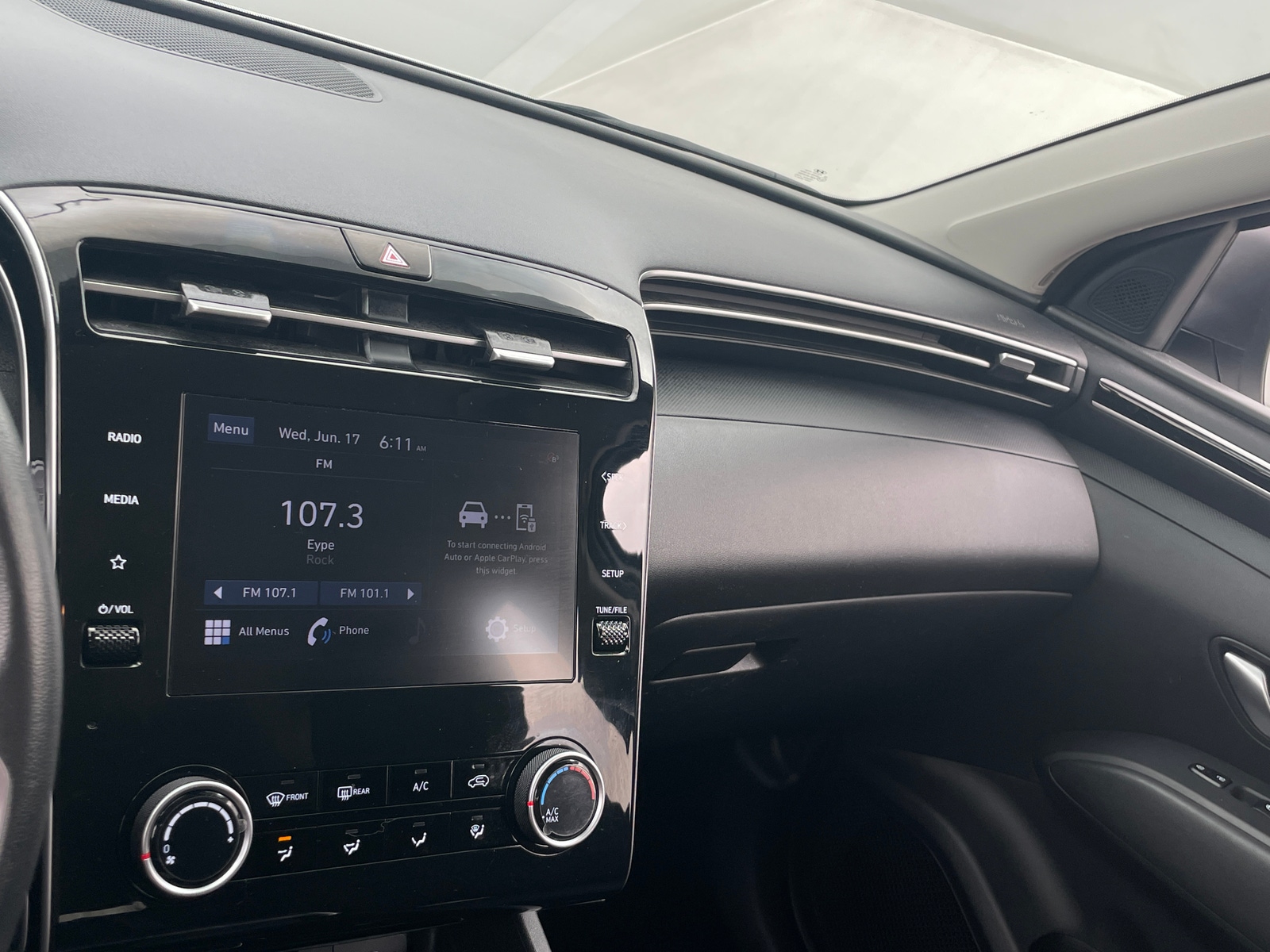 Thumbnail: 2023 Hyundai Tucson - 4