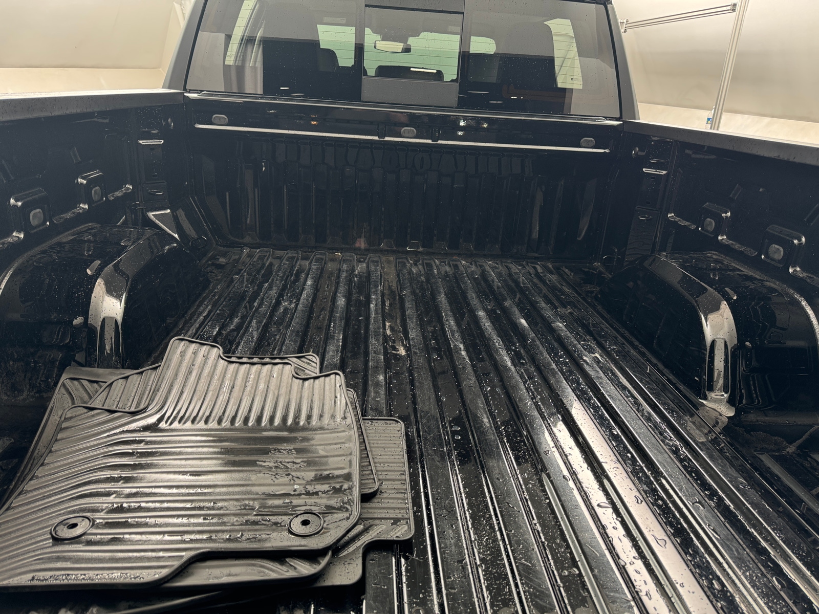 Thumbnail: 2025 Chevrolet Silverado 1500 - 7