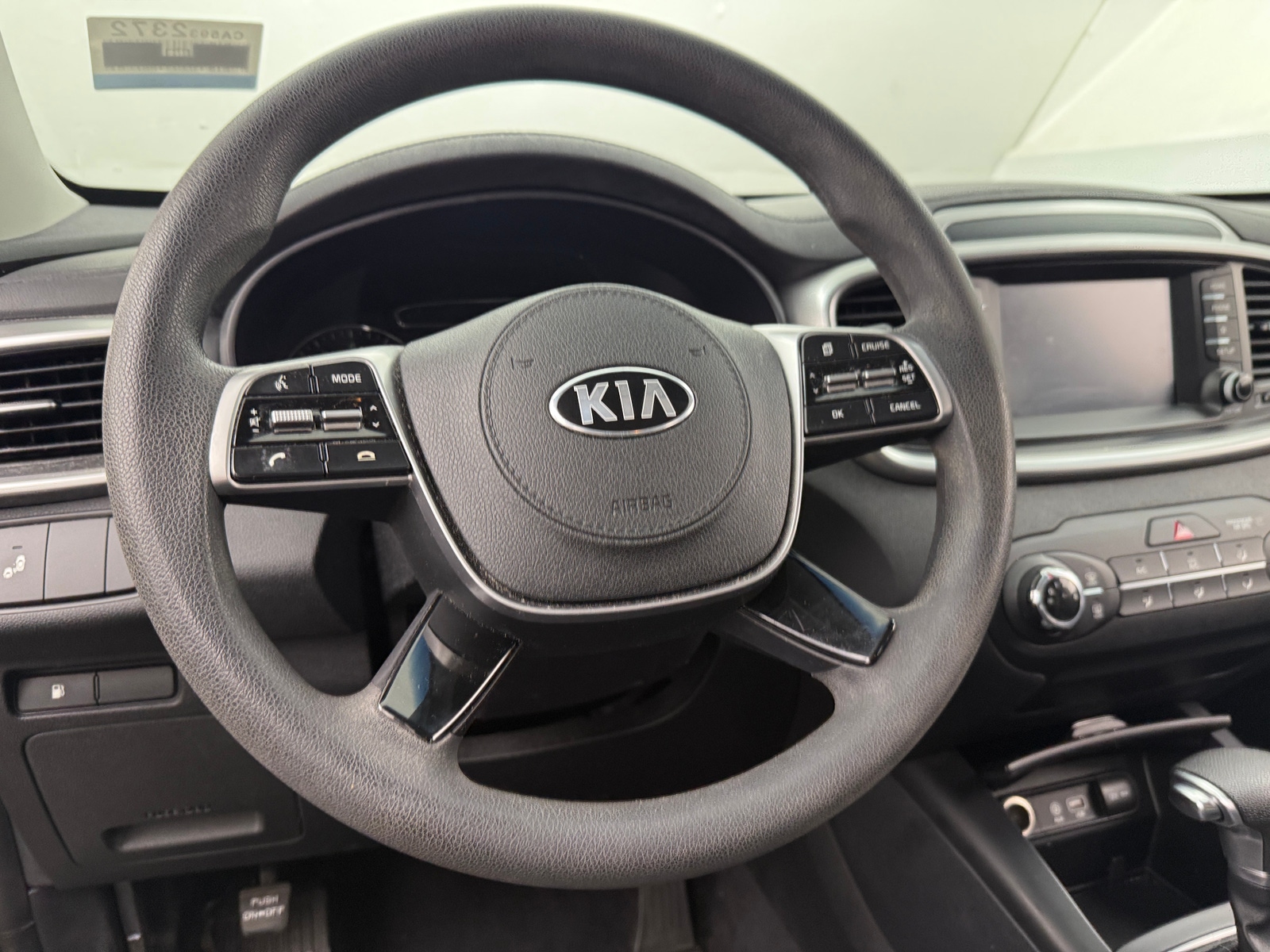 Thumbnail: 2019 Kia Sorento - 5