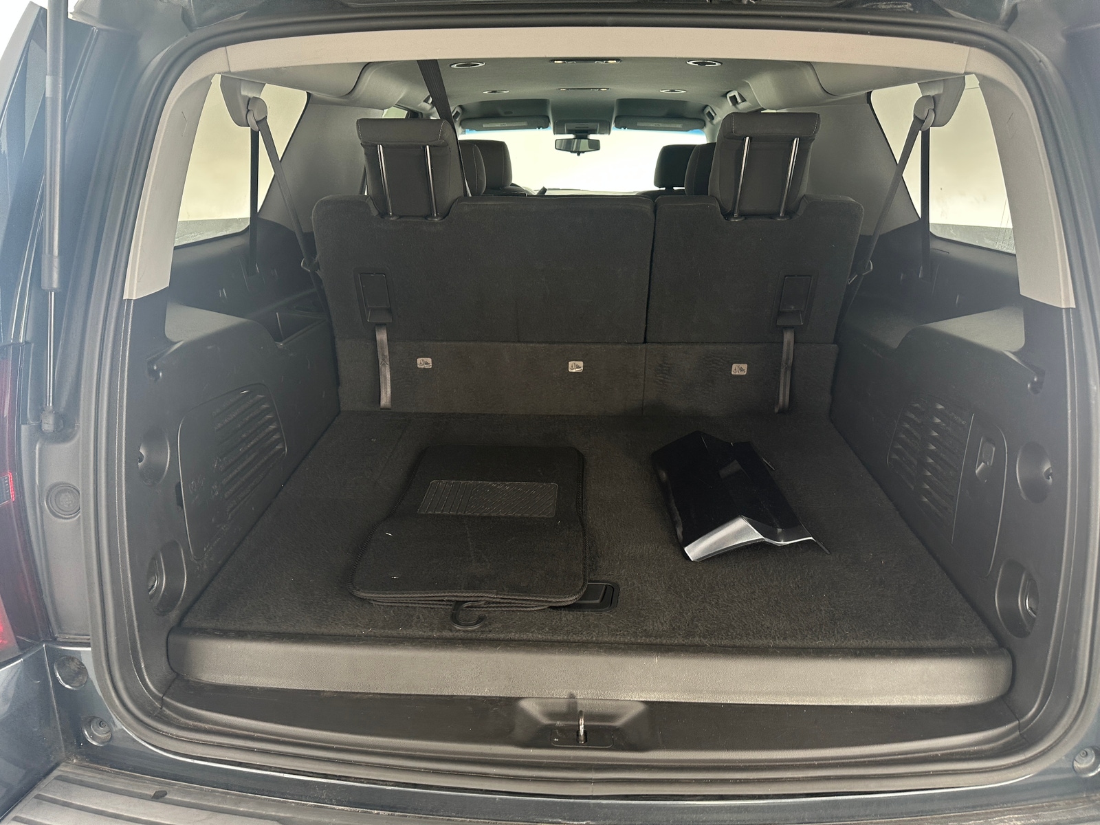 Thumbnail: 2019 Chevrolet Suburban - 7