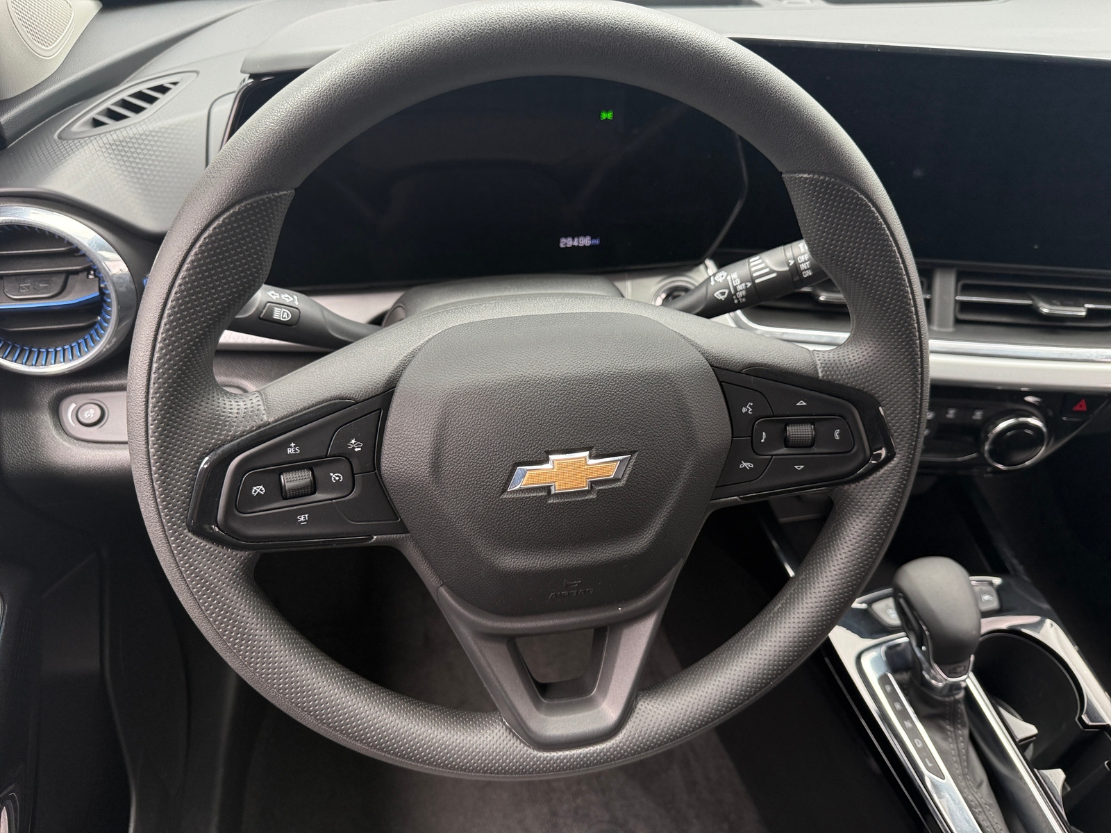 Thumbnail: 2025 Chevrolet Trax - 5