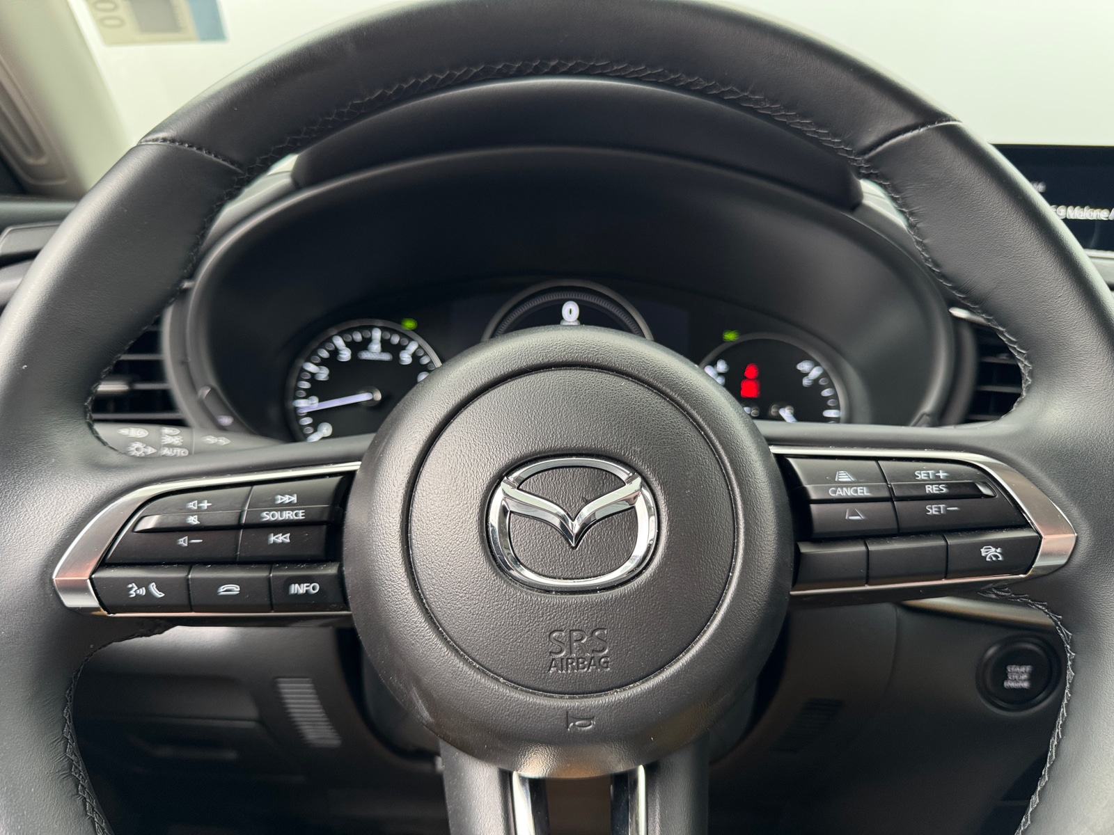 Thumbnail: 2025 Mazda CX-30 - 4