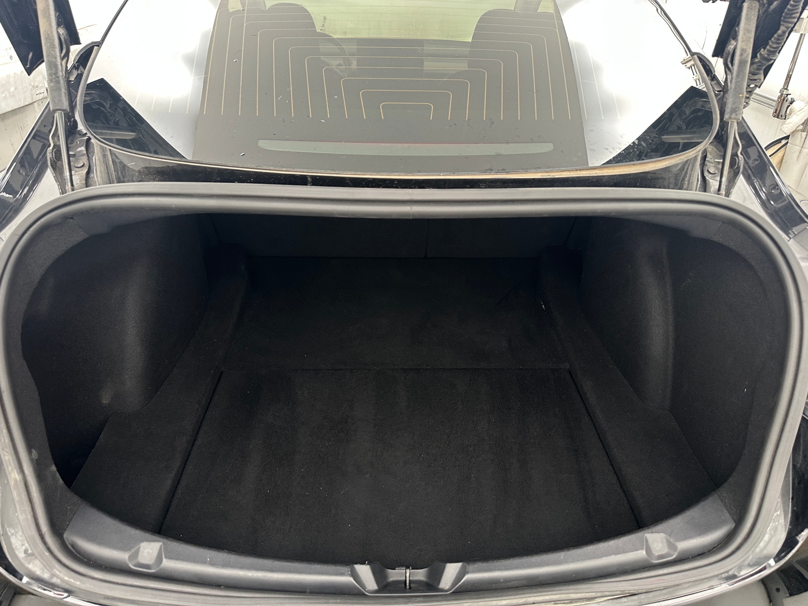 Thumbnail: 2018 Tesla Model 3 - 6