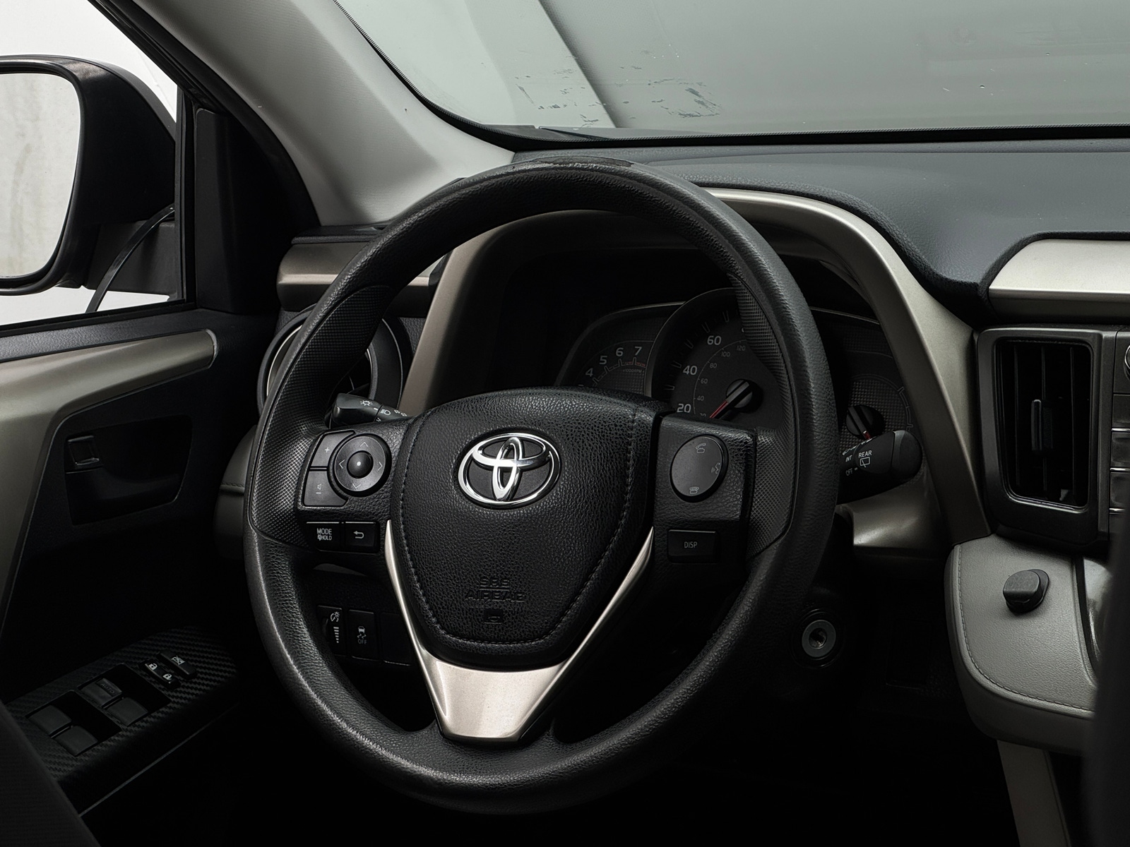 Thumbnail: 2015 Toyota RAV4 - 5