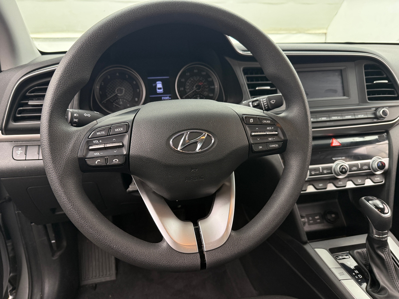 Thumbnail: 2020 Hyundai Elantra - 5