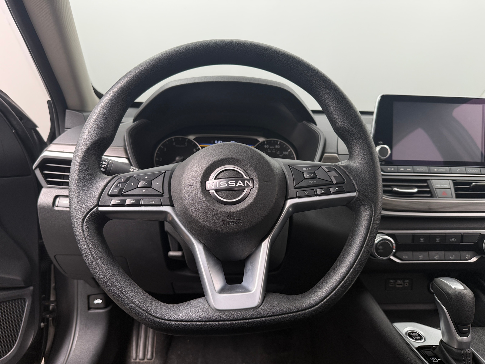 Thumbnail: 2025 Nissan Altima - 5