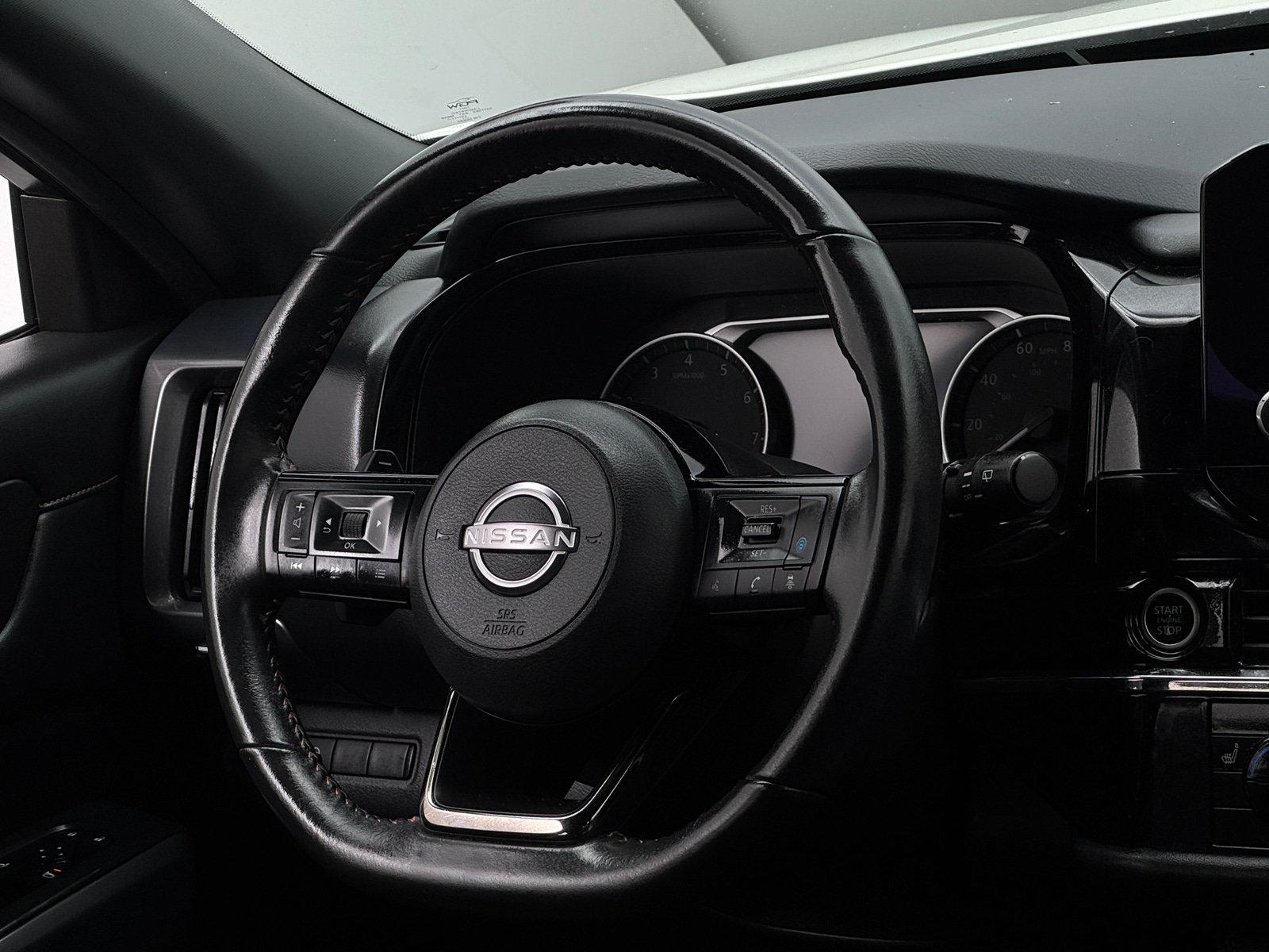 Thumbnail: 2023 Nissan Pathfinder - 4