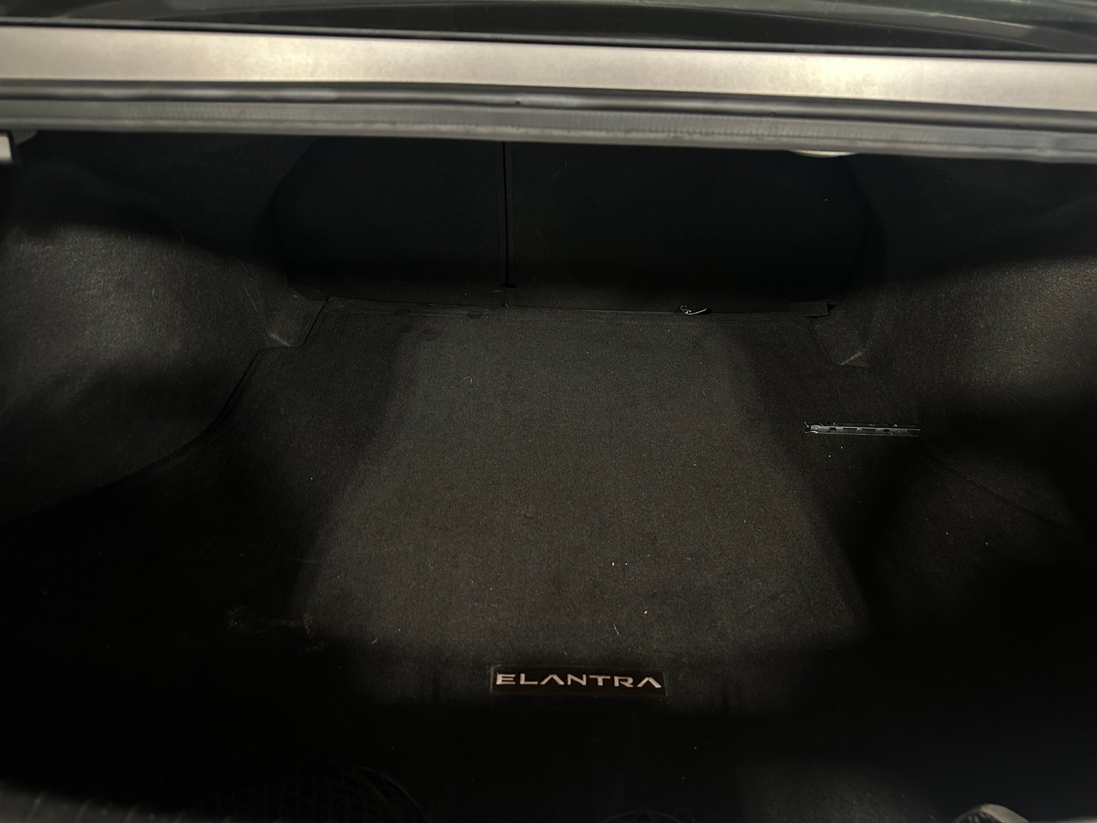 Thumbnail: 2022 Hyundai Elantra - 6