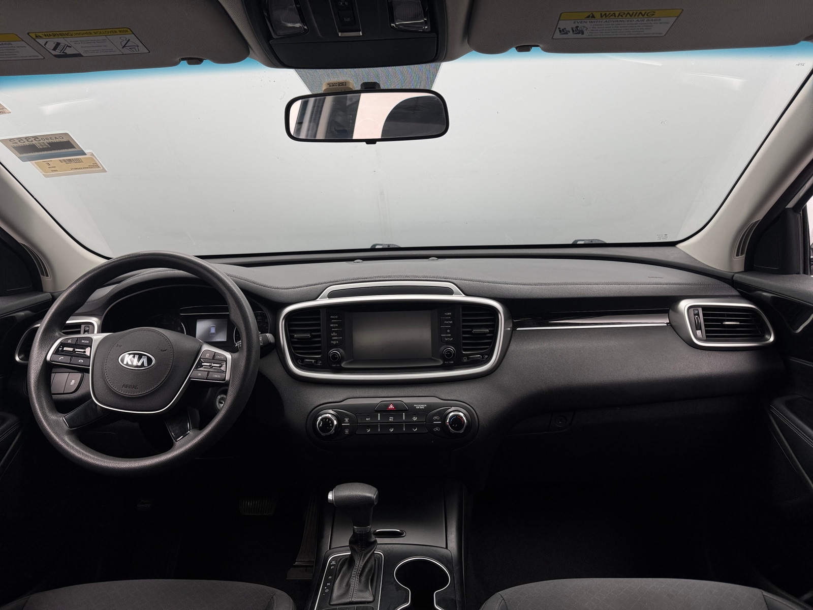 Thumbnail: 2020 Kia Sorento - 3