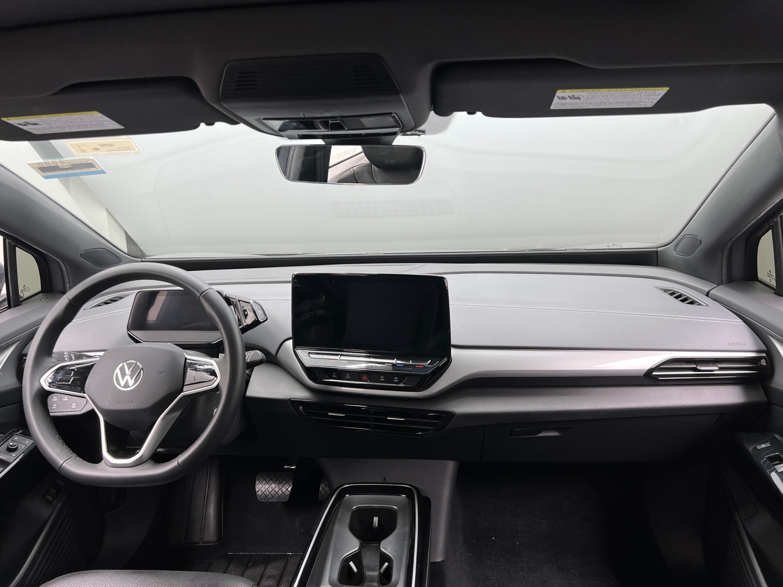 Thumbnail: 2023 Volkswagen ID.4 - 2