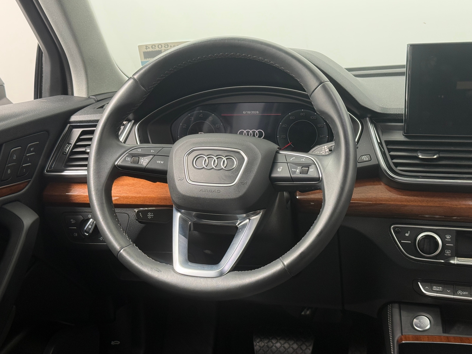 Thumbnail: 2022 Audi Q5 - 4