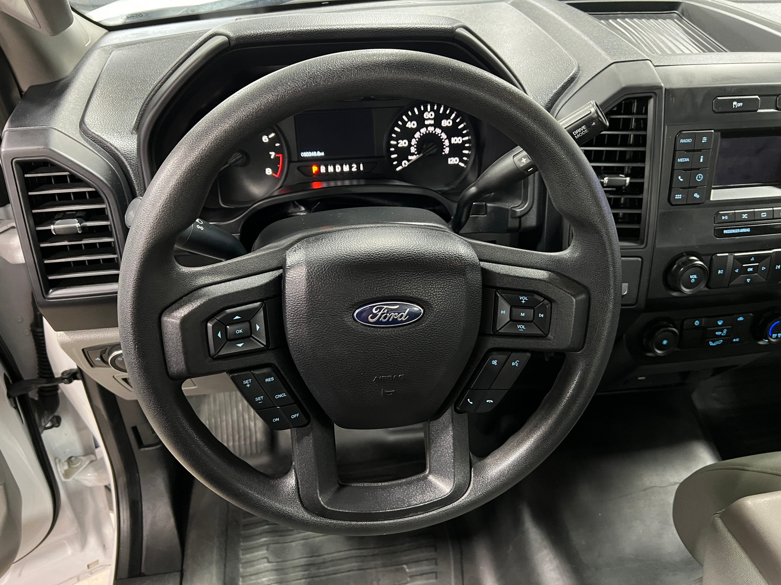 Thumbnail: 2020 Ford Econoline - 4