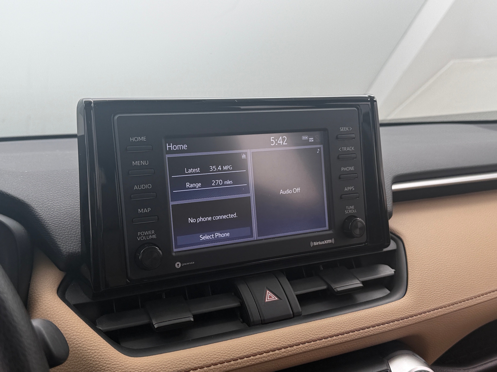 Thumbnail: 2021 Toyota RAV4 - 4