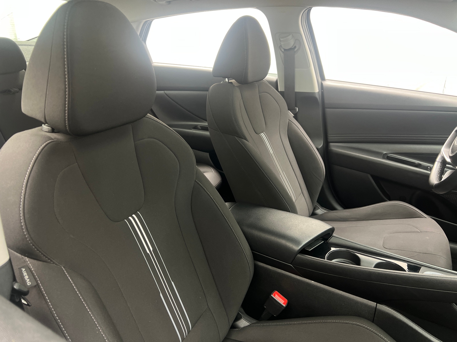 Thumbnail: 2025 Hyundai Elantra - 2